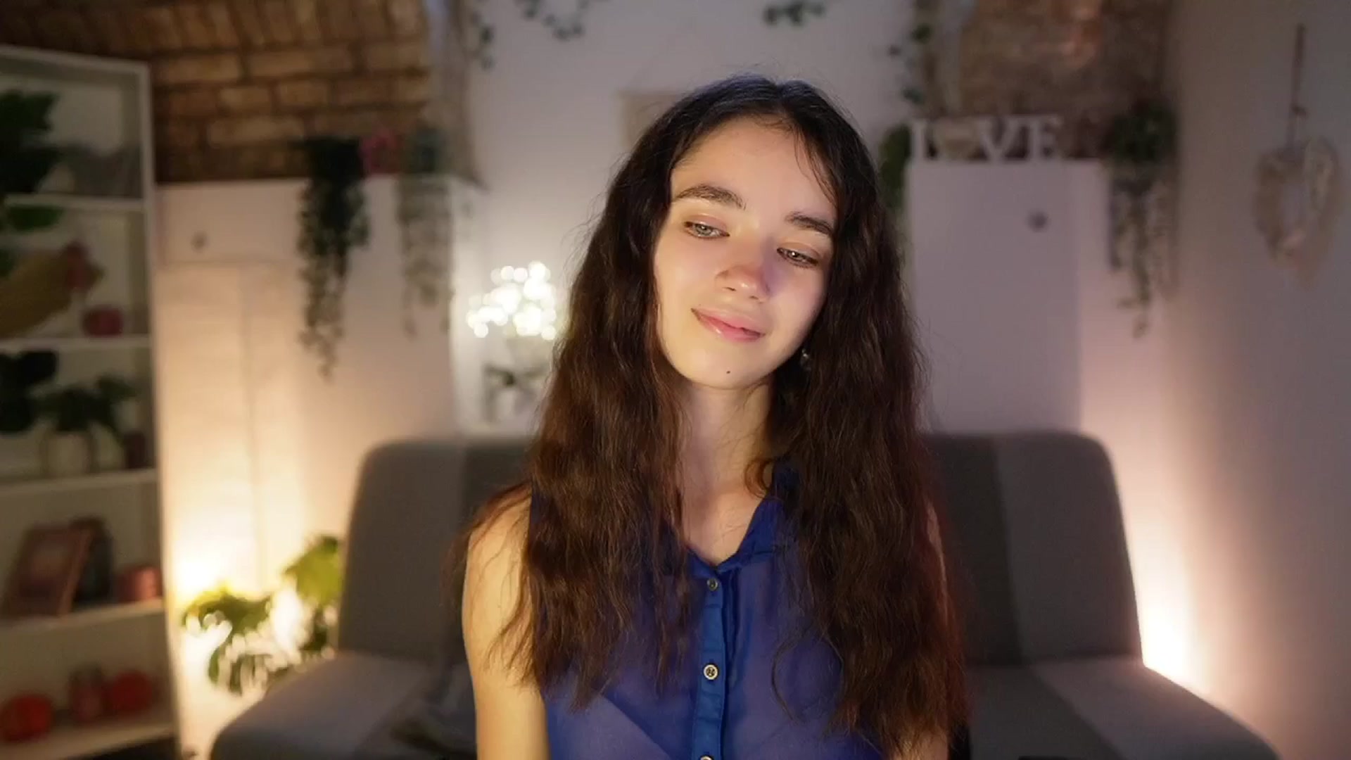 Gallery image thumbnail from Gia_Paige18's myfreecams stream on, 06/27/2025, 11:56 image 12 of 20