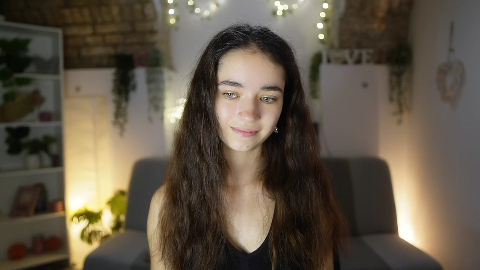Gallery image thumbnail from Gia_Paige18's myfreecams stream on, 06/28/2025, 13:22 image 14 of 20