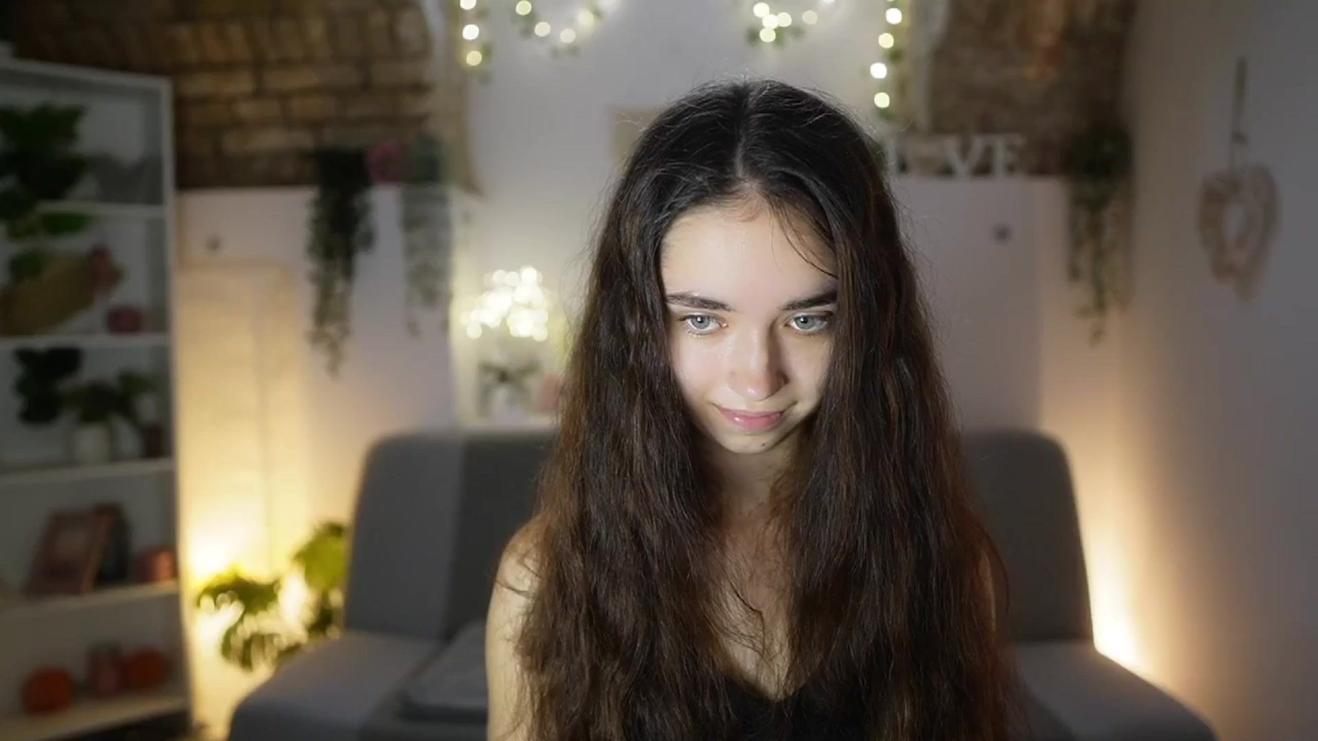 Gallery image thumbnail from Gia_Paige18's myfreecams stream on, 06/28/2025, 13:22 image 17 of 20