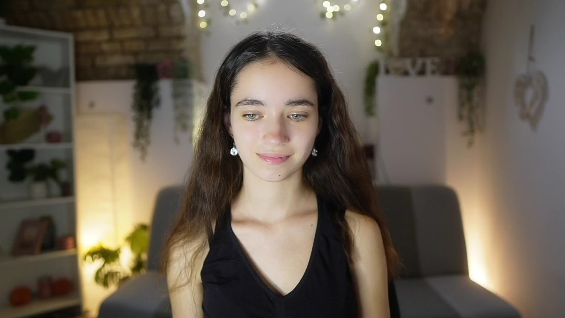 Gallery image thumbnail from Gia_Paige18's myfreecams stream on, 06/28/2025, 14:41 image 15 of 20