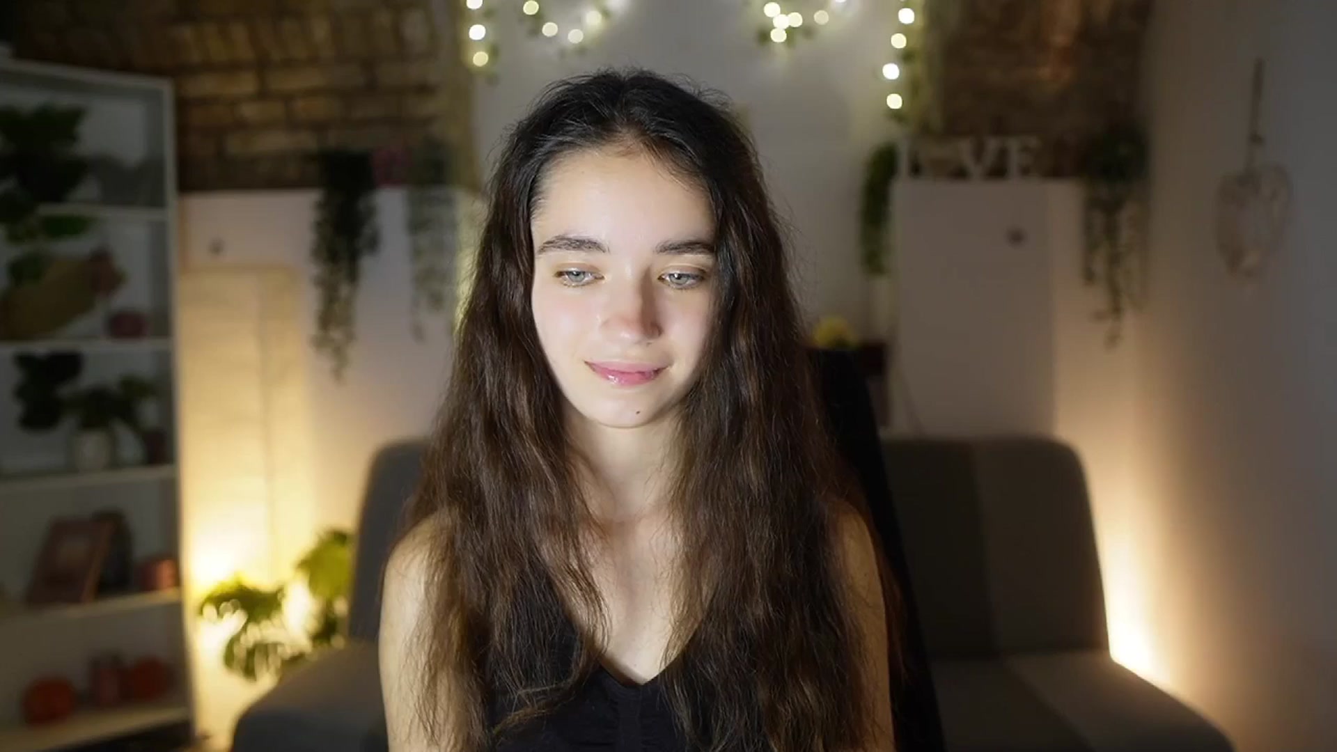 Gallery image thumbnail from Gia_Paige18's myfreecams stream on, 06/28/2025, 17:57 image 18 of 20