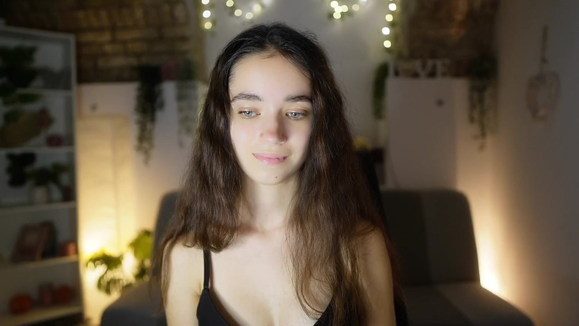 Gallery image thumbnail from Gia_Paige18's myfreecams stream on, 06/28/2025, 17:57 image 5 of 20