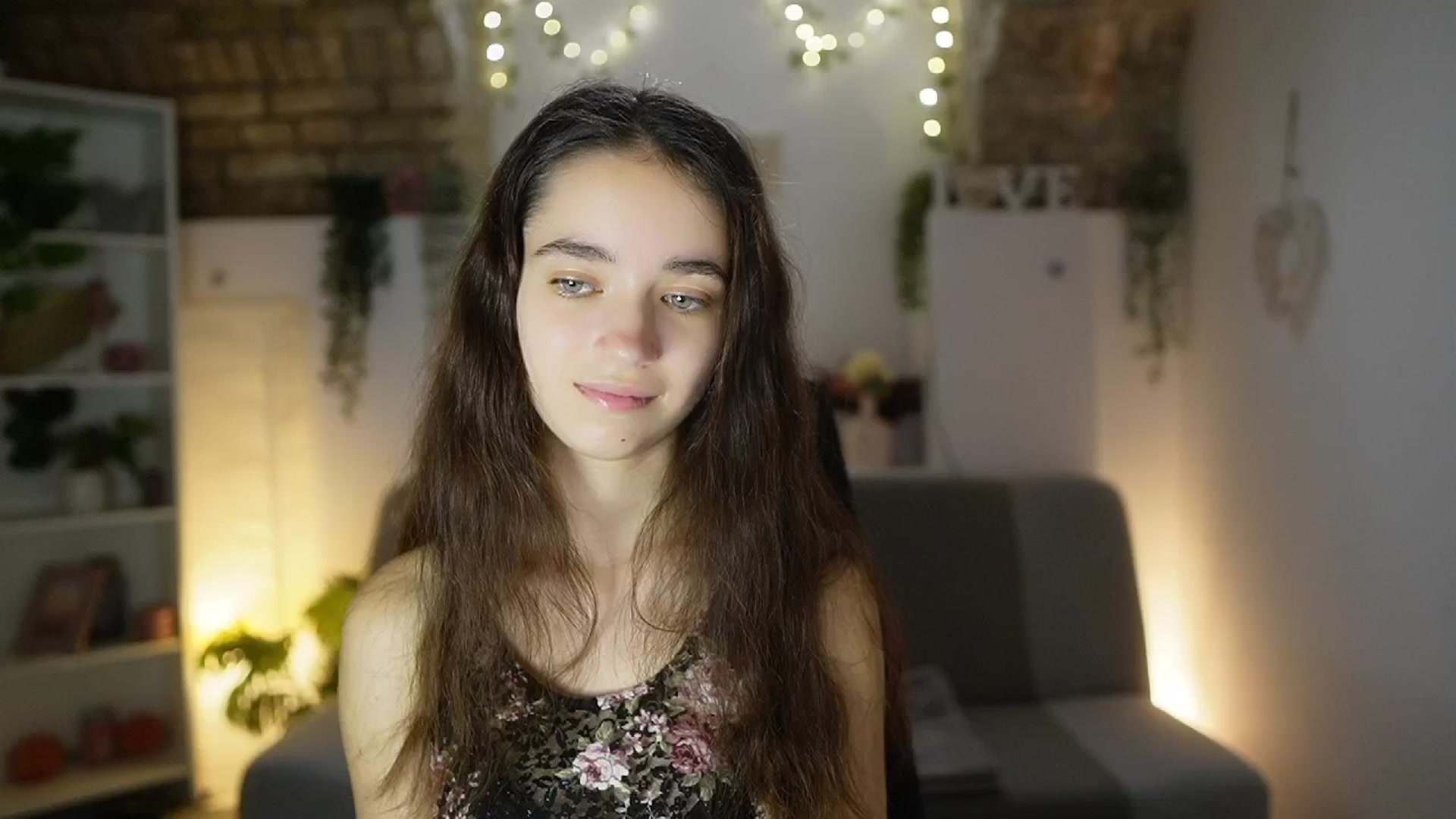 Gallery image thumbnail from Gia_Paige18's myfreecams stream on, 06/29/2025, 15:35 image 8 of 20