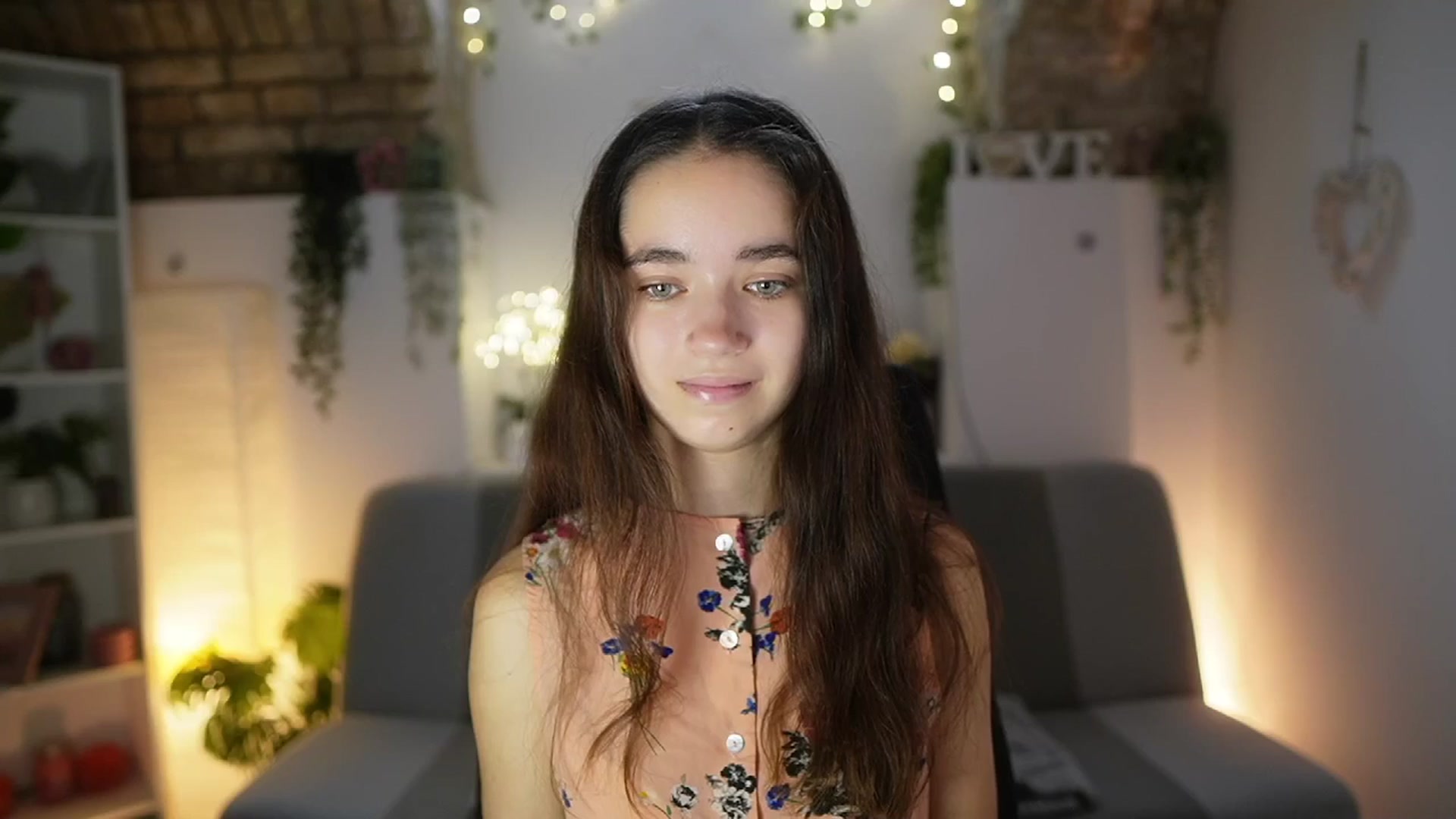 Gallery image thumbnail from Gia_Paige18's myfreecams stream on, 07/07/2025, 10:20 image 10 of 20