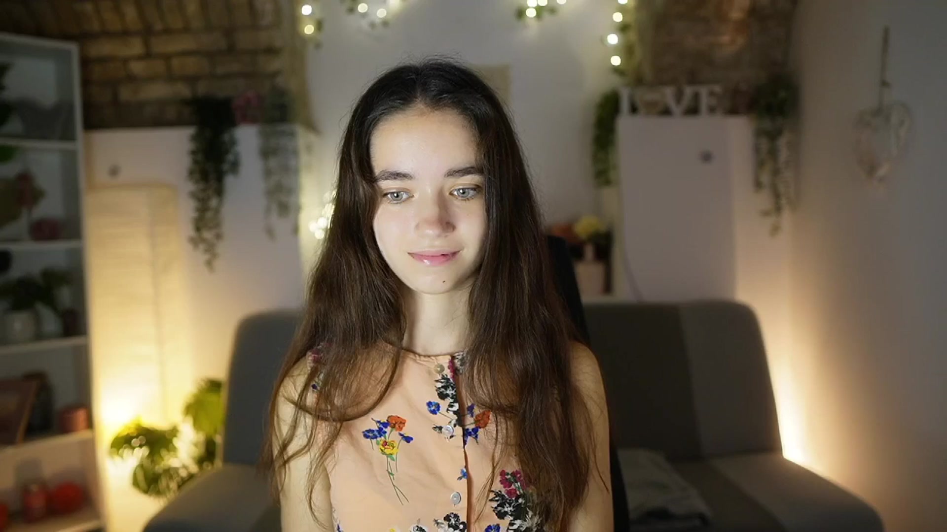 Gallery image thumbnail from Gia_Paige18's myfreecams stream on, 07/07/2025, 12:23 image 15 of 20