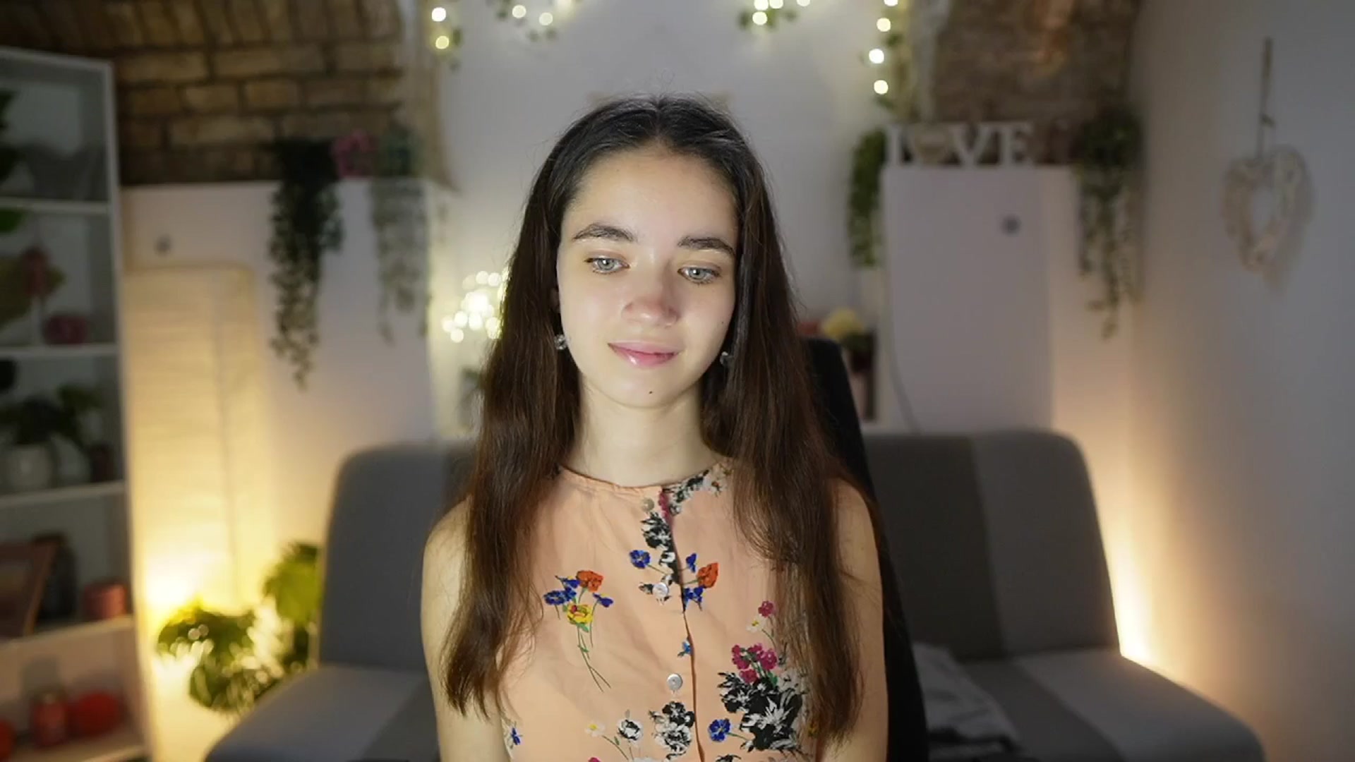 Gallery image thumbnail from Gia_Paige18's myfreecams stream on, 07/07/2025, 12:23 image 4 of 20