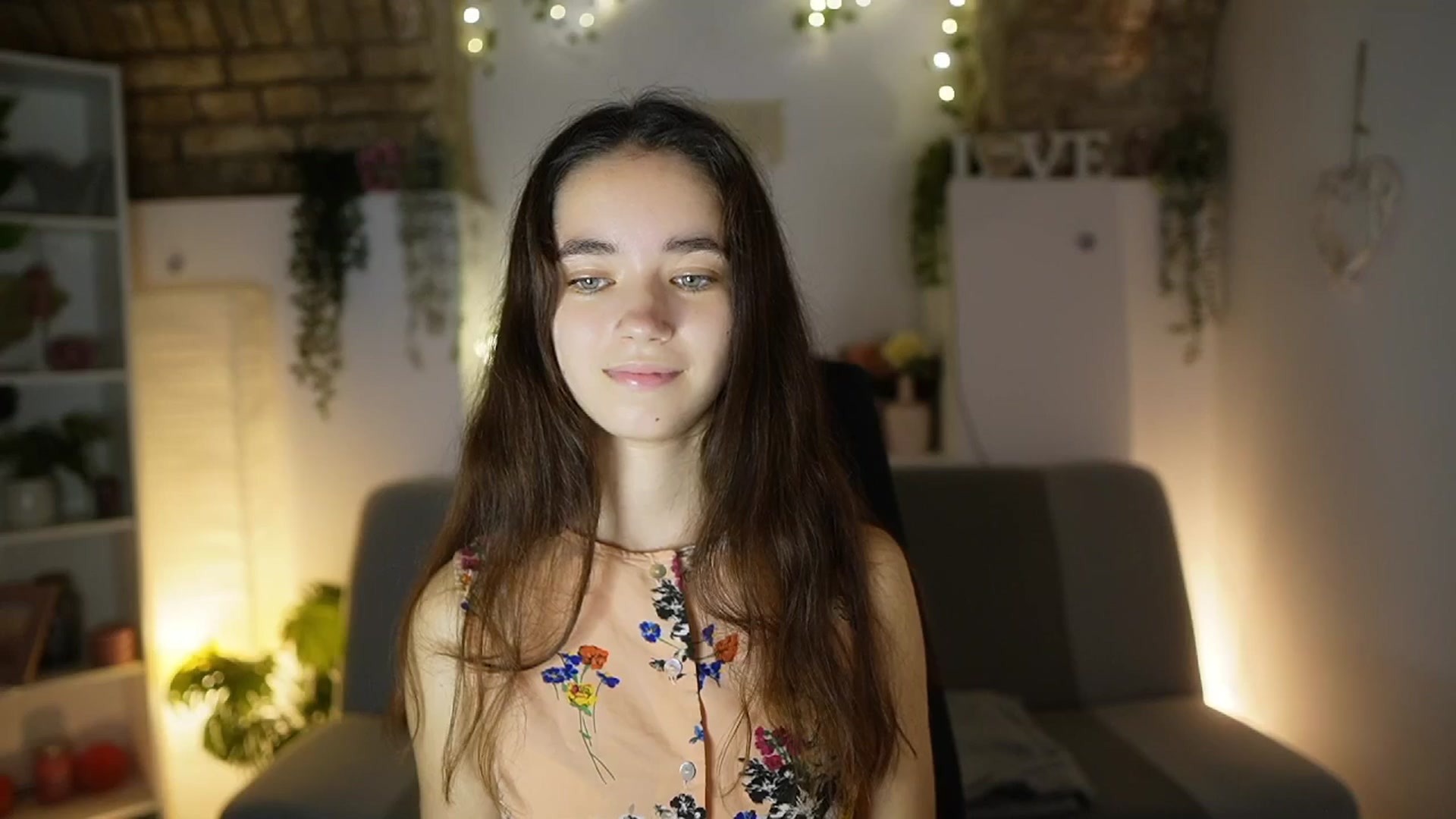 Gallery image thumbnail from Gia_Paige18's myfreecams stream on, 07/07/2025, 12:23 image 17 of 20