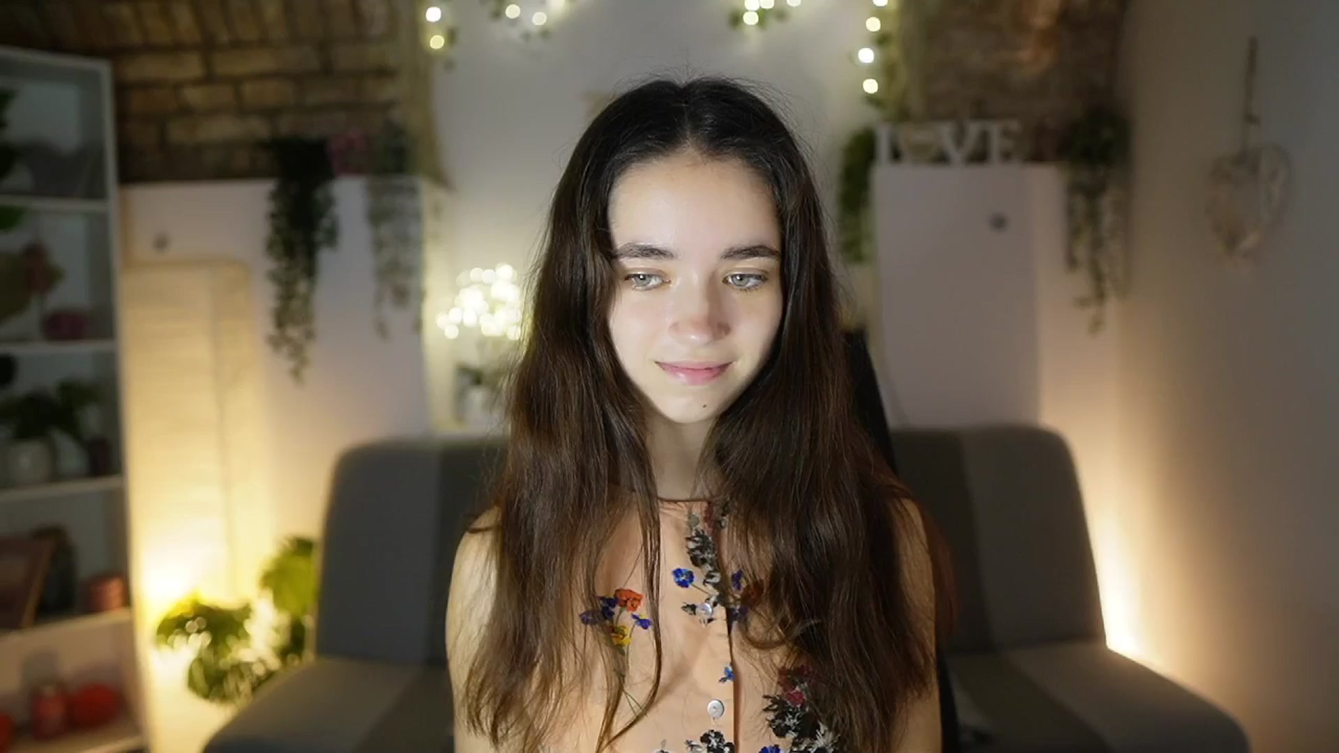 Gallery image thumbnail from Gia_Paige18's myfreecams stream on, 07/07/2025, 12:56 image 17 of 20