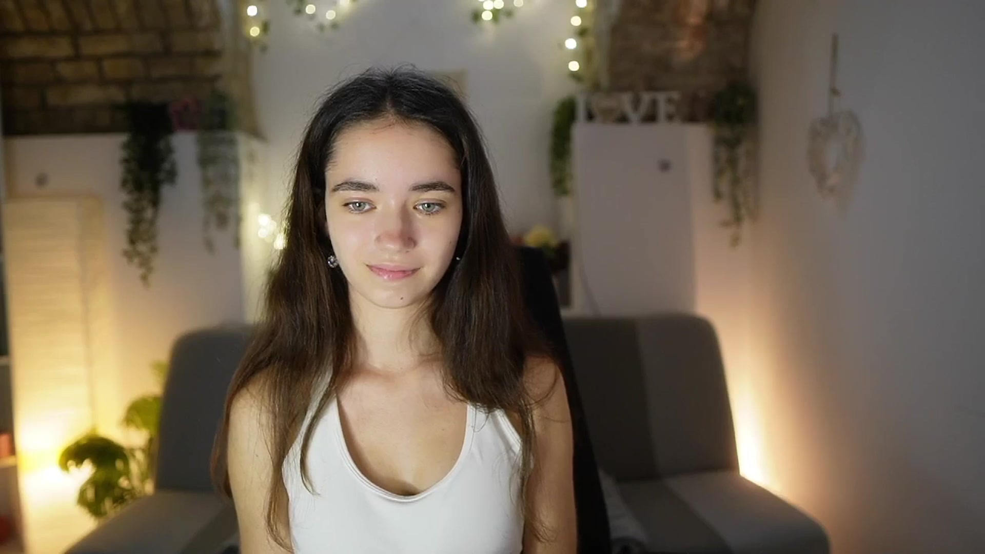Gallery image thumbnail from Gia_Paige18's myfreecams stream on, 07/08/2025, 12:58 image 18 of 20