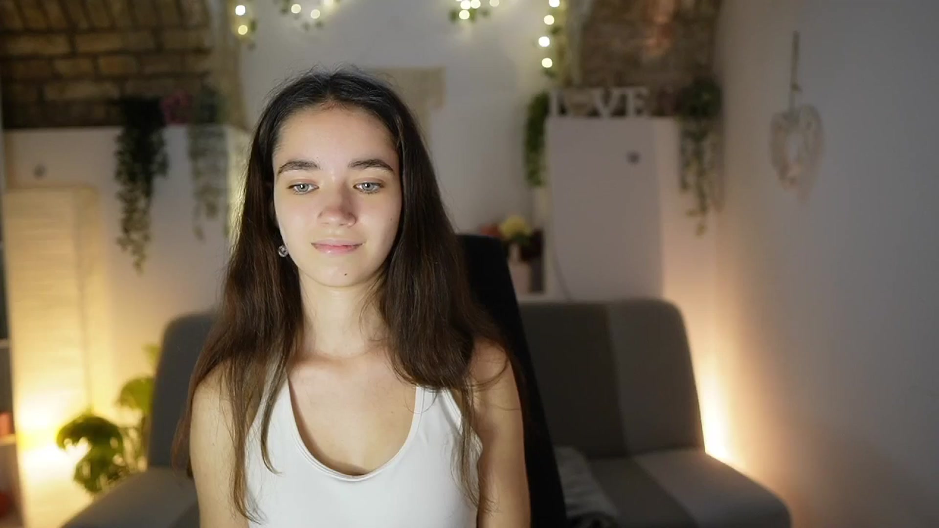 Gallery image thumbnail from Gia_Paige18's myfreecams stream on, 07/08/2025, 12:58 image 19 of 20