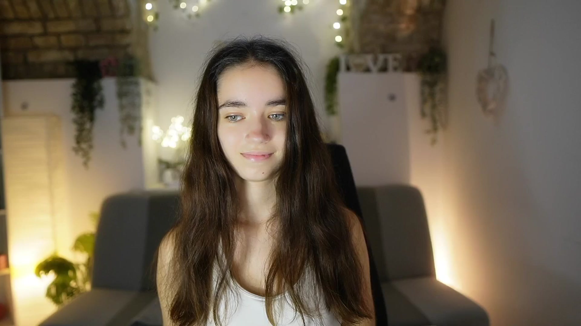 Gallery image thumbnail from Gia_Paige18's myfreecams stream on, 07/08/2025, 12:58 image 5 of 20