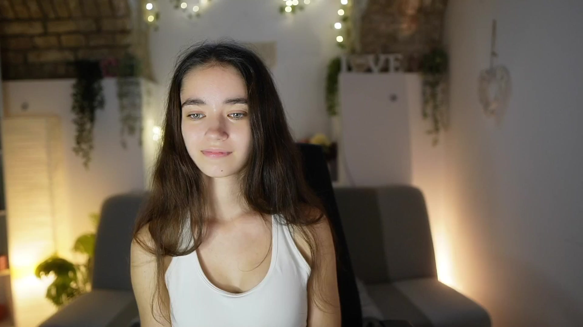 Gallery image thumbnail from Gia_Paige18's myfreecams stream on, 07/08/2025, 12:58 image 13 of 20