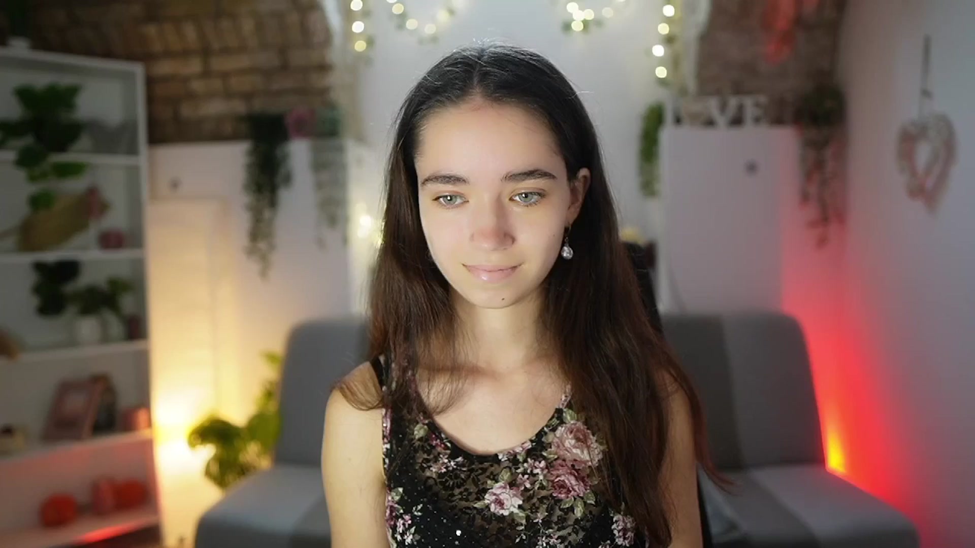 Gallery image thumbnail from Gia_Paige18's myfreecams stream on, 07/10/2025, 09:29 image 9 of 20