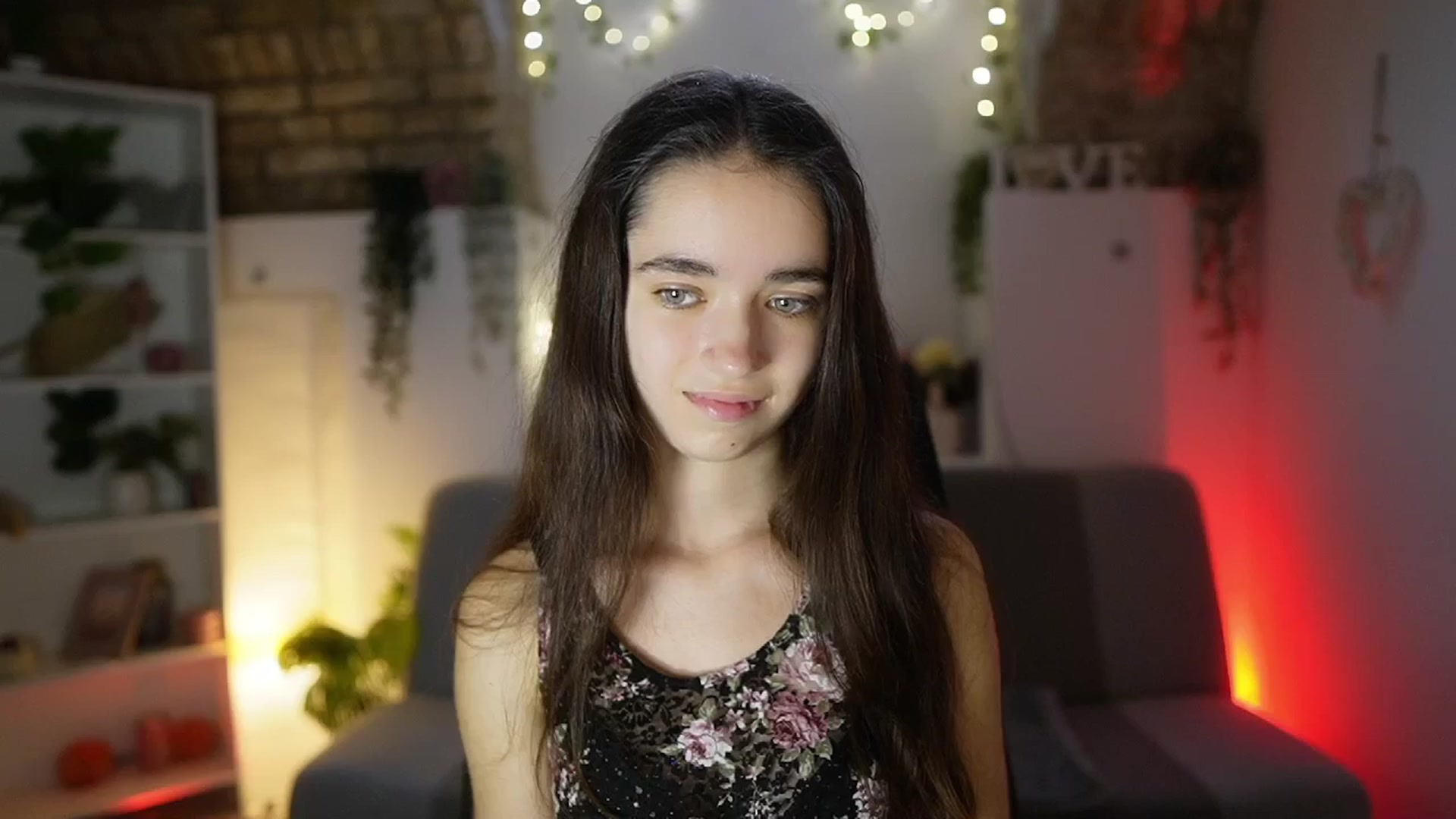 Gallery image thumbnail from Gia_Paige18's myfreecams stream on, 07/10/2025, 12:44 image 19 of 20