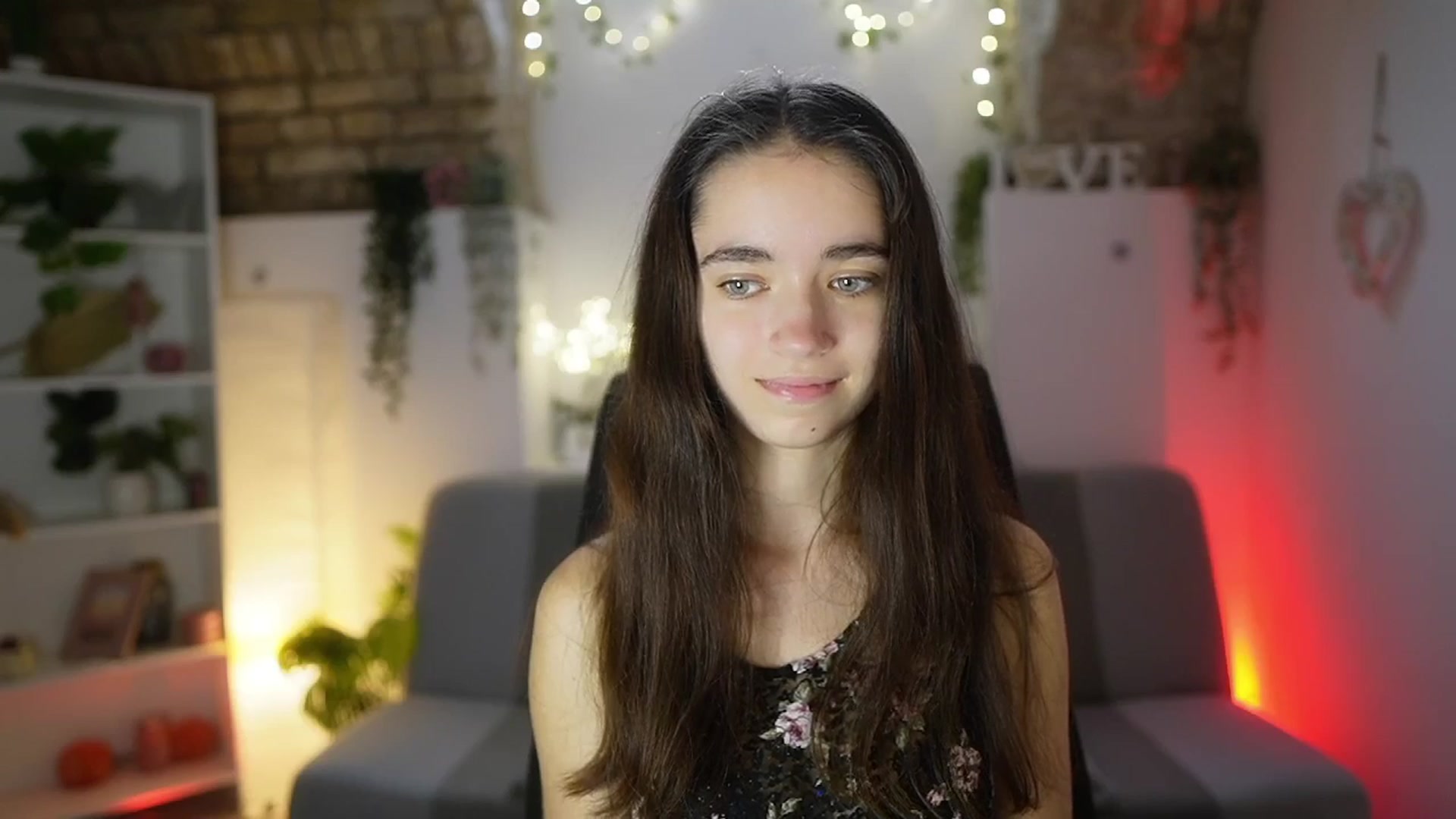 Gallery image thumbnail from Gia_Paige18's myfreecams stream on, 07/10/2025, 12:44 image 4 of 20