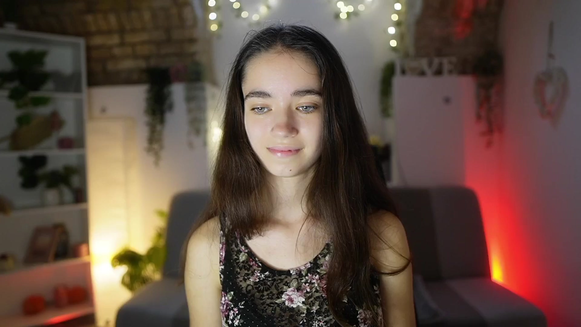 Gallery image thumbnail from Gia_Paige18's myfreecams stream on, 07/10/2025, 12:44 image 10 of 20