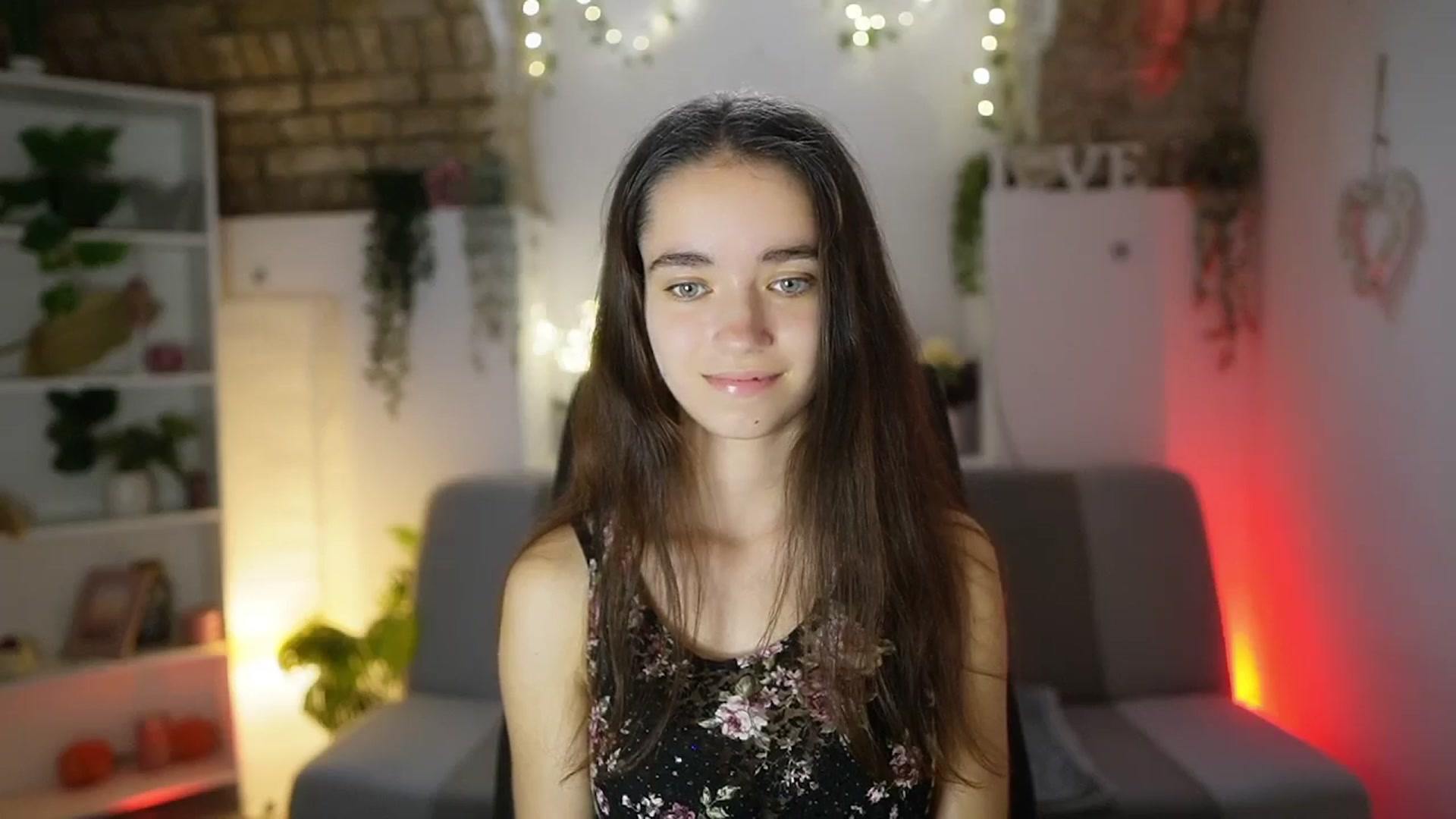 Gallery image thumbnail from Gia_Paige18's myfreecams stream on, 07/10/2025, 14:24 image 13 of 20