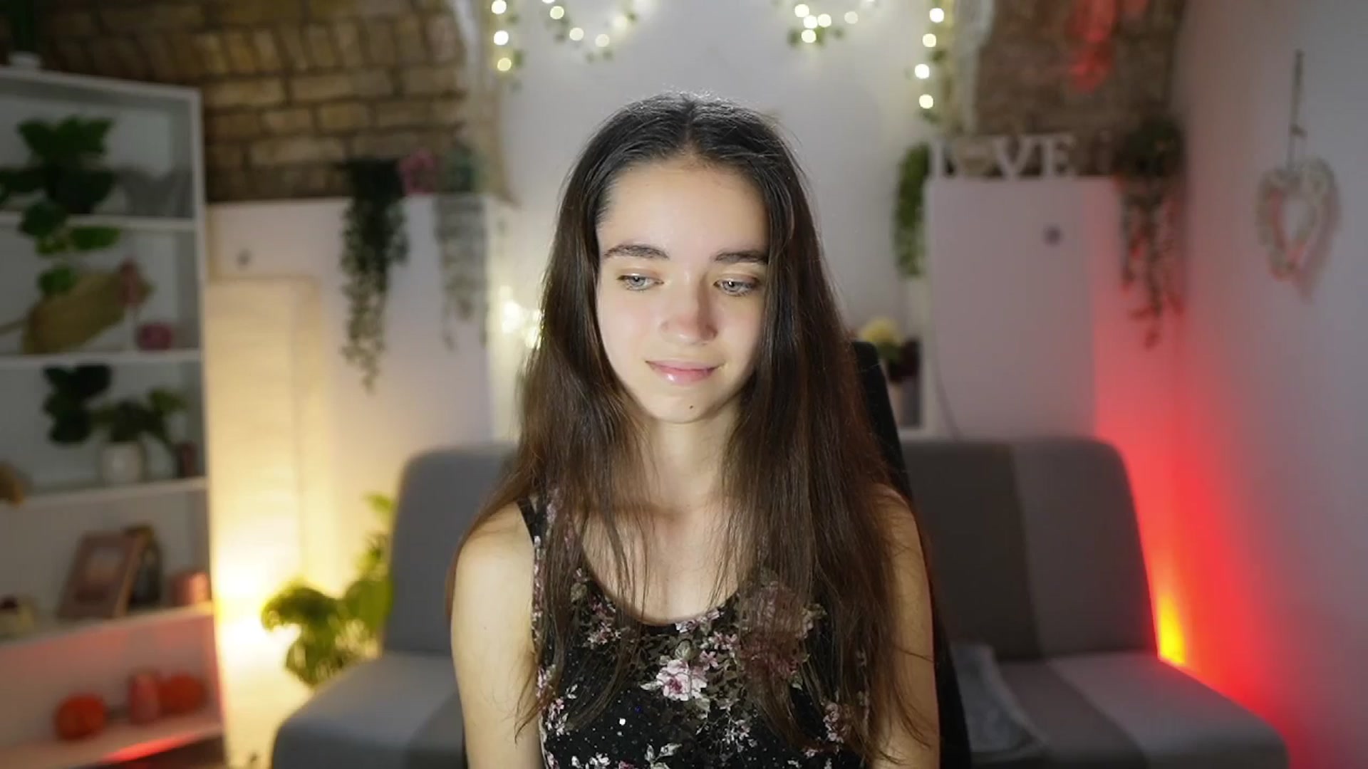 Gallery image thumbnail from Gia_Paige18's myfreecams stream on, 07/10/2025, 14:24 image 14 of 20