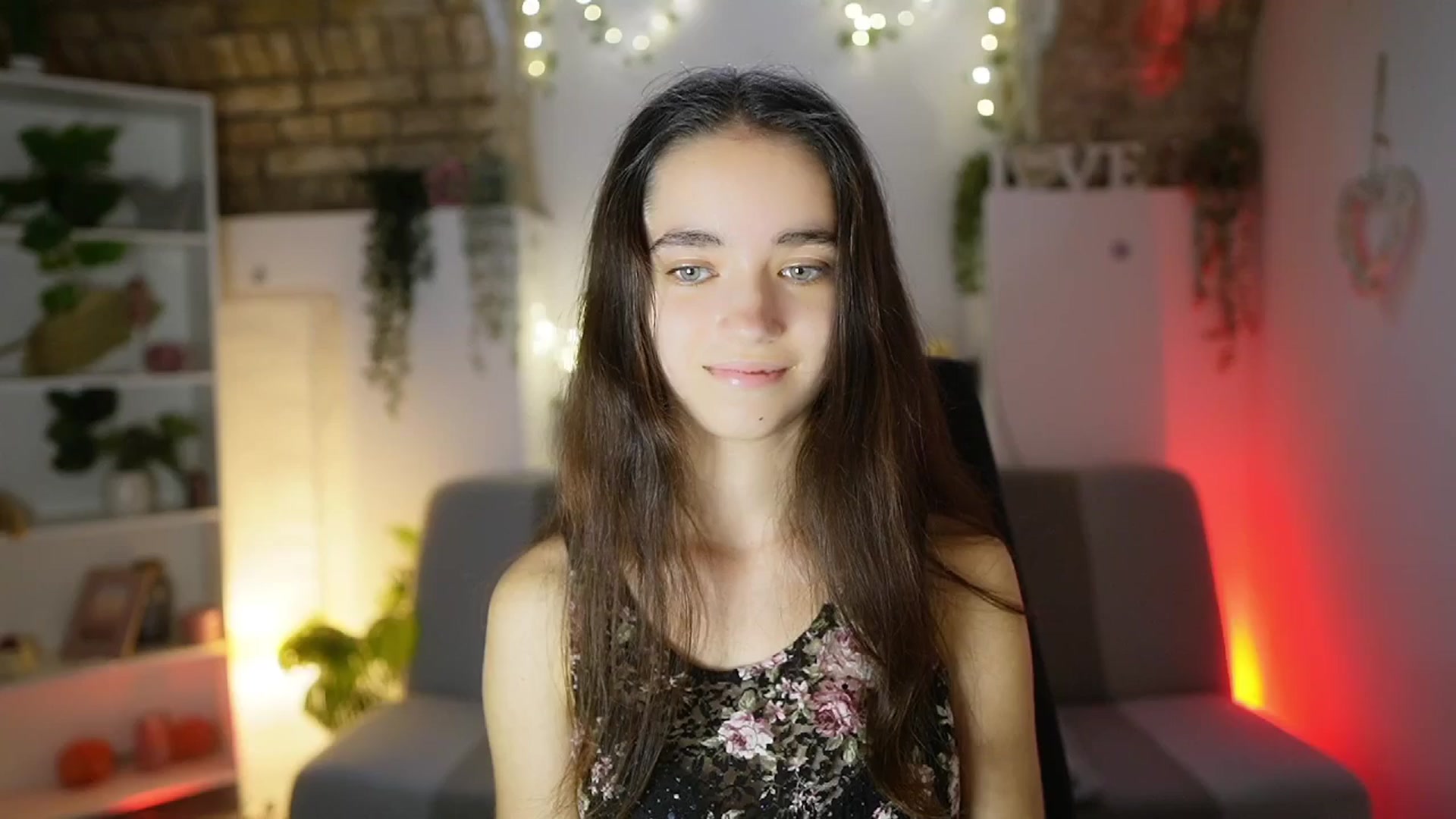 Gallery image thumbnail from Gia_Paige18's myfreecams stream on, 07/10/2025, 15:50 image 4 of 20