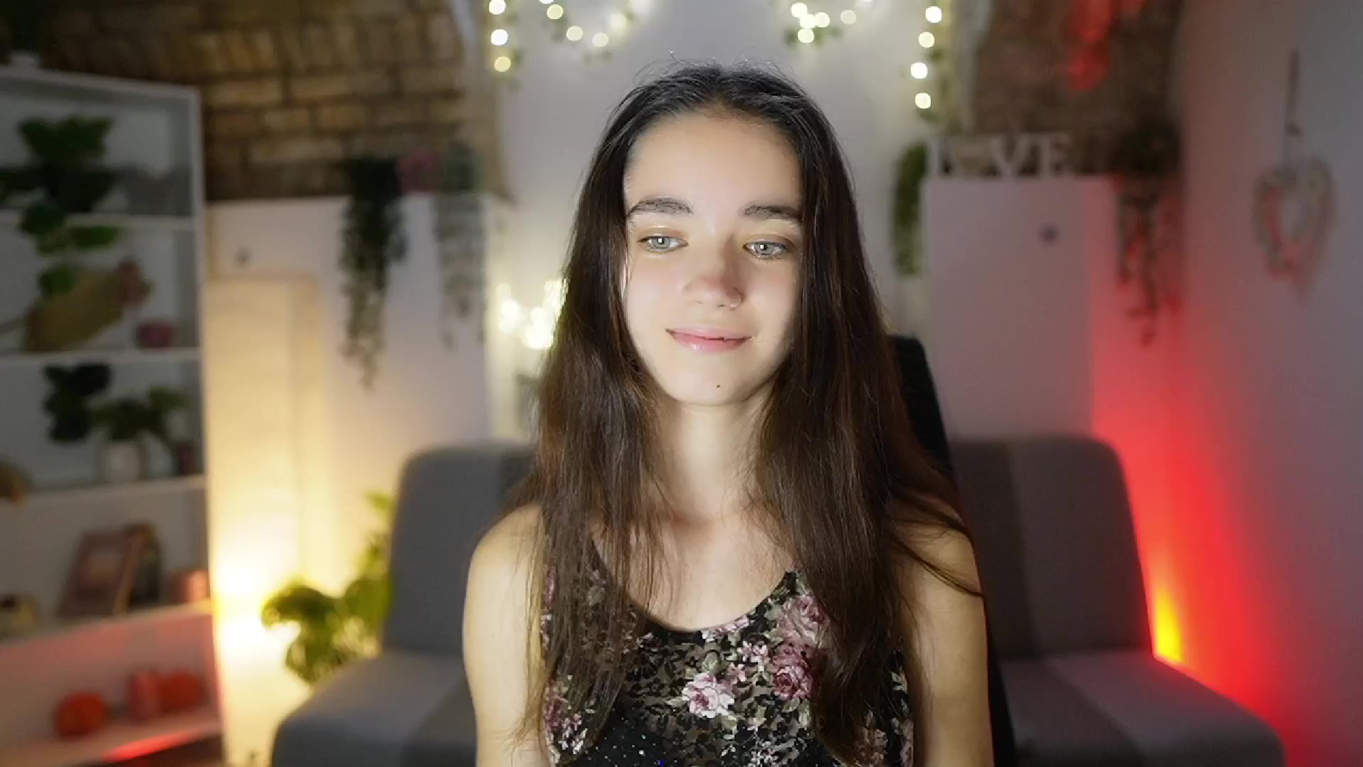 Gallery image thumbnail from Gia_Paige18's myfreecams stream on, 07/10/2025, 15:50 image 5 of 20
