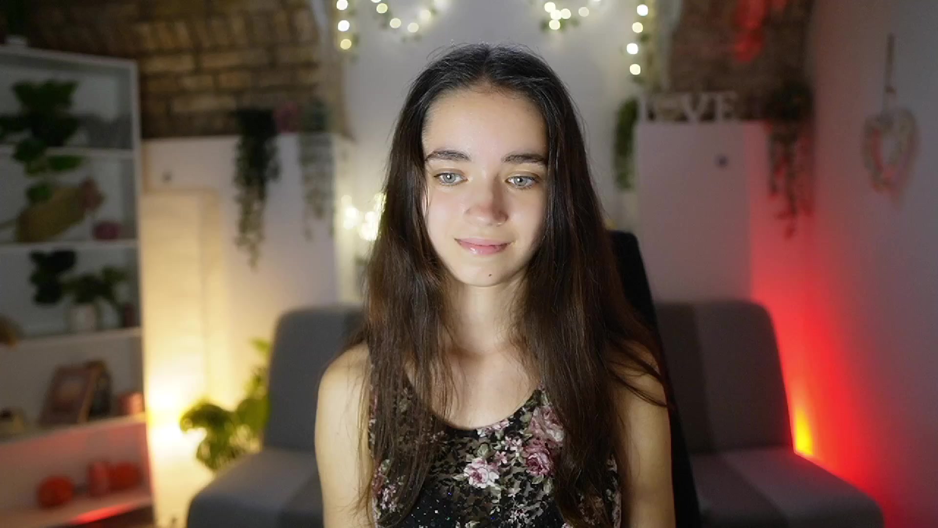 Gallery image thumbnail from Gia_Paige18's myfreecams stream on, 07/10/2025, 15:50 image 6 of 20