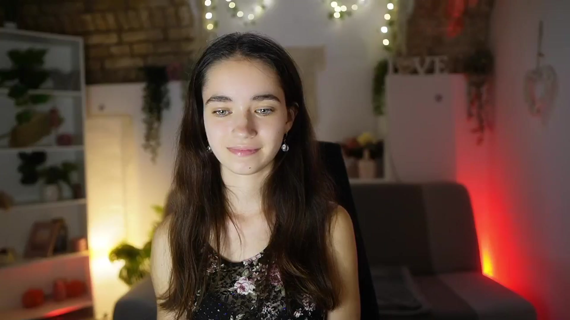 Gallery image thumbnail from Gia_Paige18's myfreecams stream on, 07/10/2025, 17:51 image 4 of 20