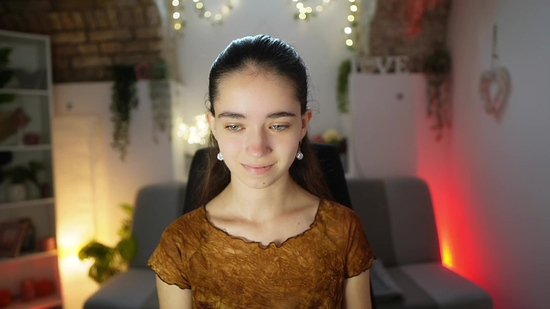 Gallery image thumbnail from Gia_Paige18's myfreecams stream on, 07/14/2025, 09:07 image 12 of 20
