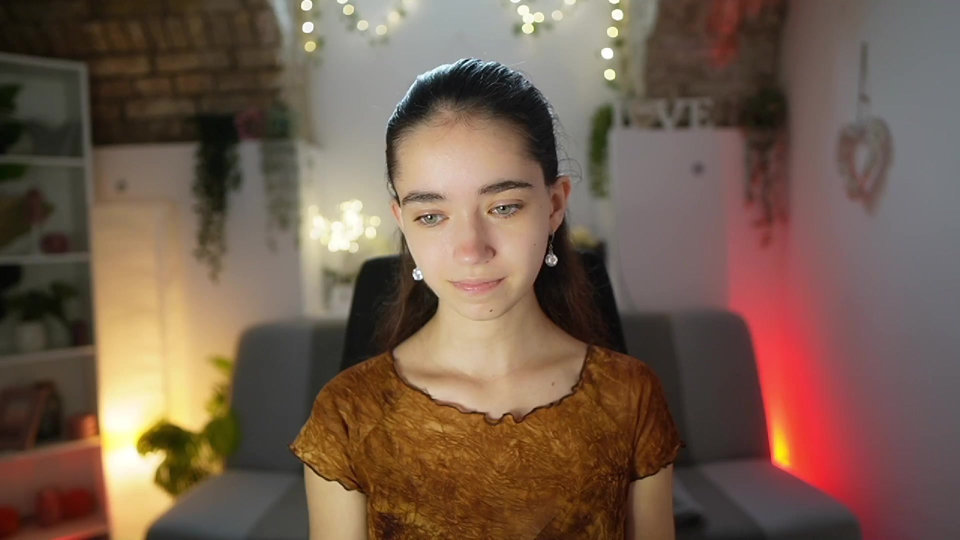 Gallery image thumbnail from Gia_Paige18's myfreecams stream on, 07/14/2025, 09:07 image 8 of 20