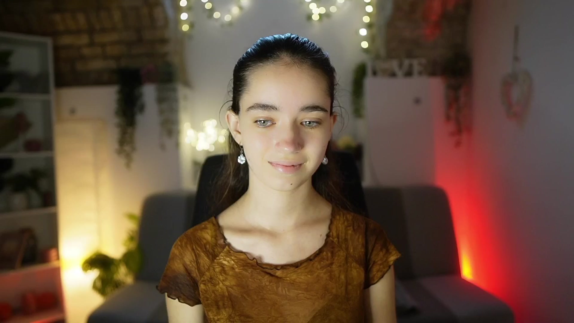 Gallery image thumbnail from Gia_Paige18's myfreecams stream on, 07/14/2025, 09:40 image 18 of 20