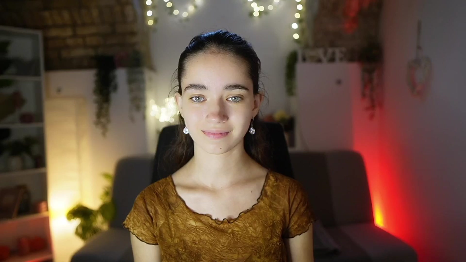 Gallery image thumbnail from Gia_Paige18's myfreecams stream on, 07/14/2025, 11:01 image 20 of 20