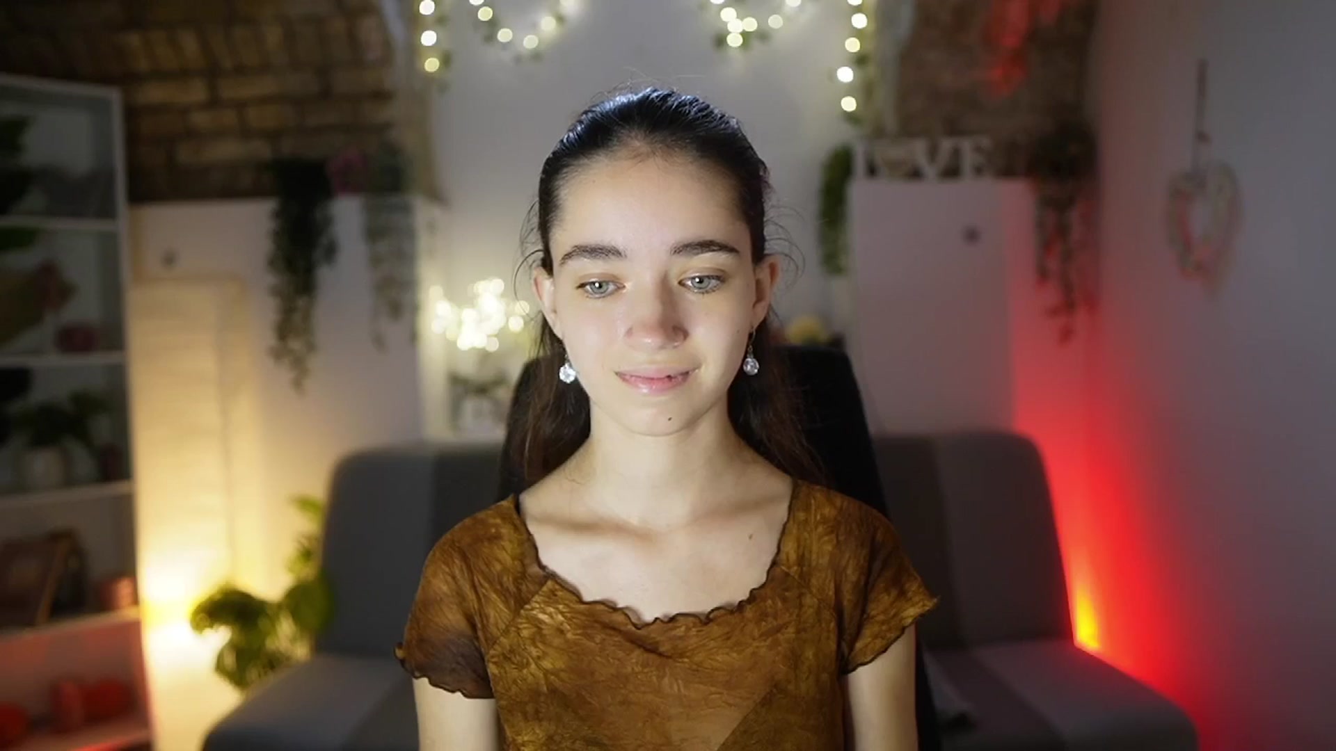 Gallery image thumbnail from Gia_Paige18's myfreecams stream on, 07/14/2025, 11:01 image 13 of 20