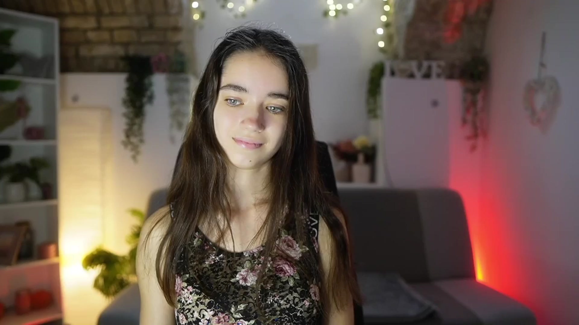 Gallery image thumbnail from Gia_Paige18's myfreecams stream on, 07/17/2025, 12:51 image 13 of 20