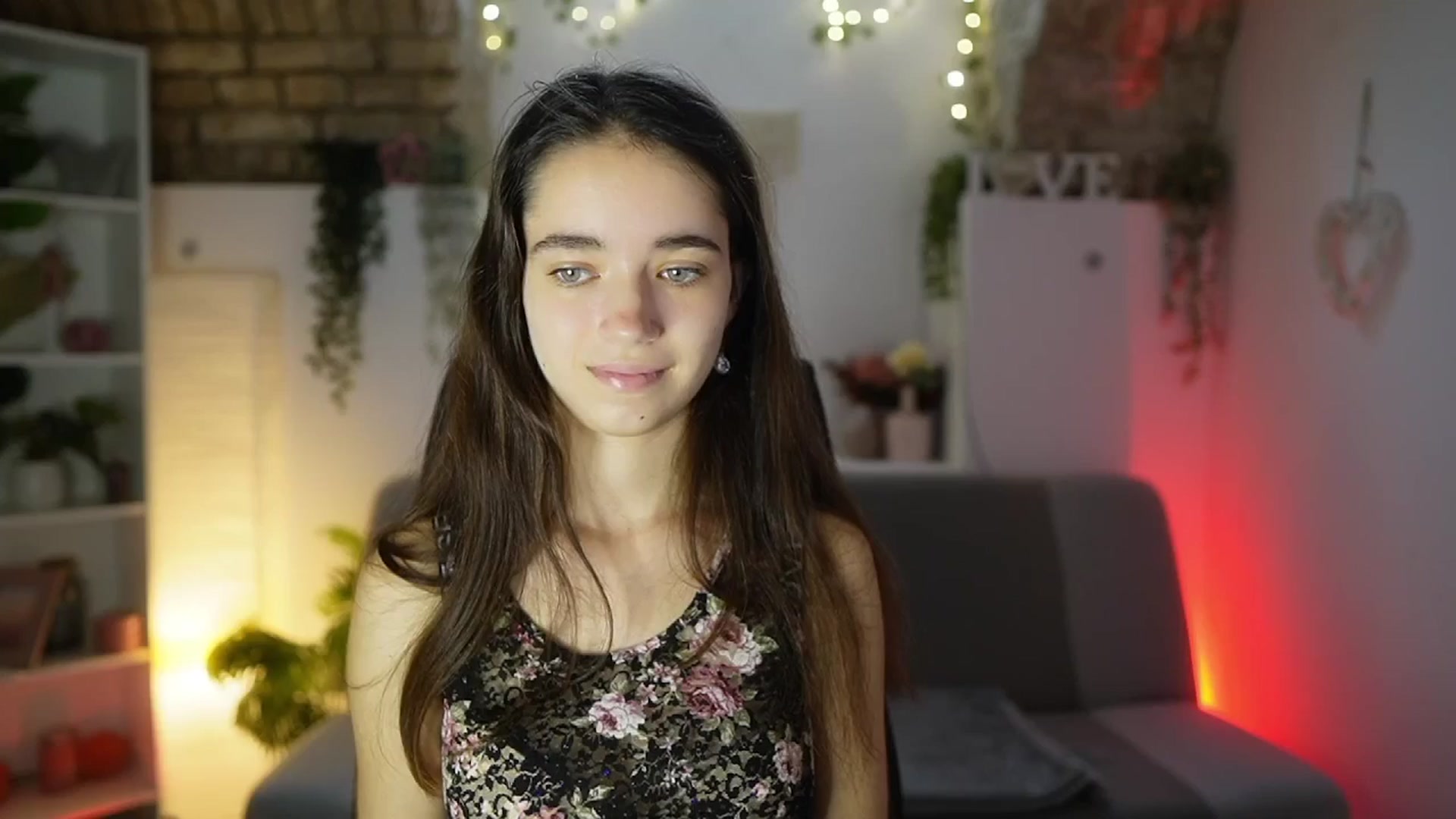 Gallery image thumbnail from Gia_Paige18's myfreecams stream on, 07/17/2025, 12:51 image 6 of 20
