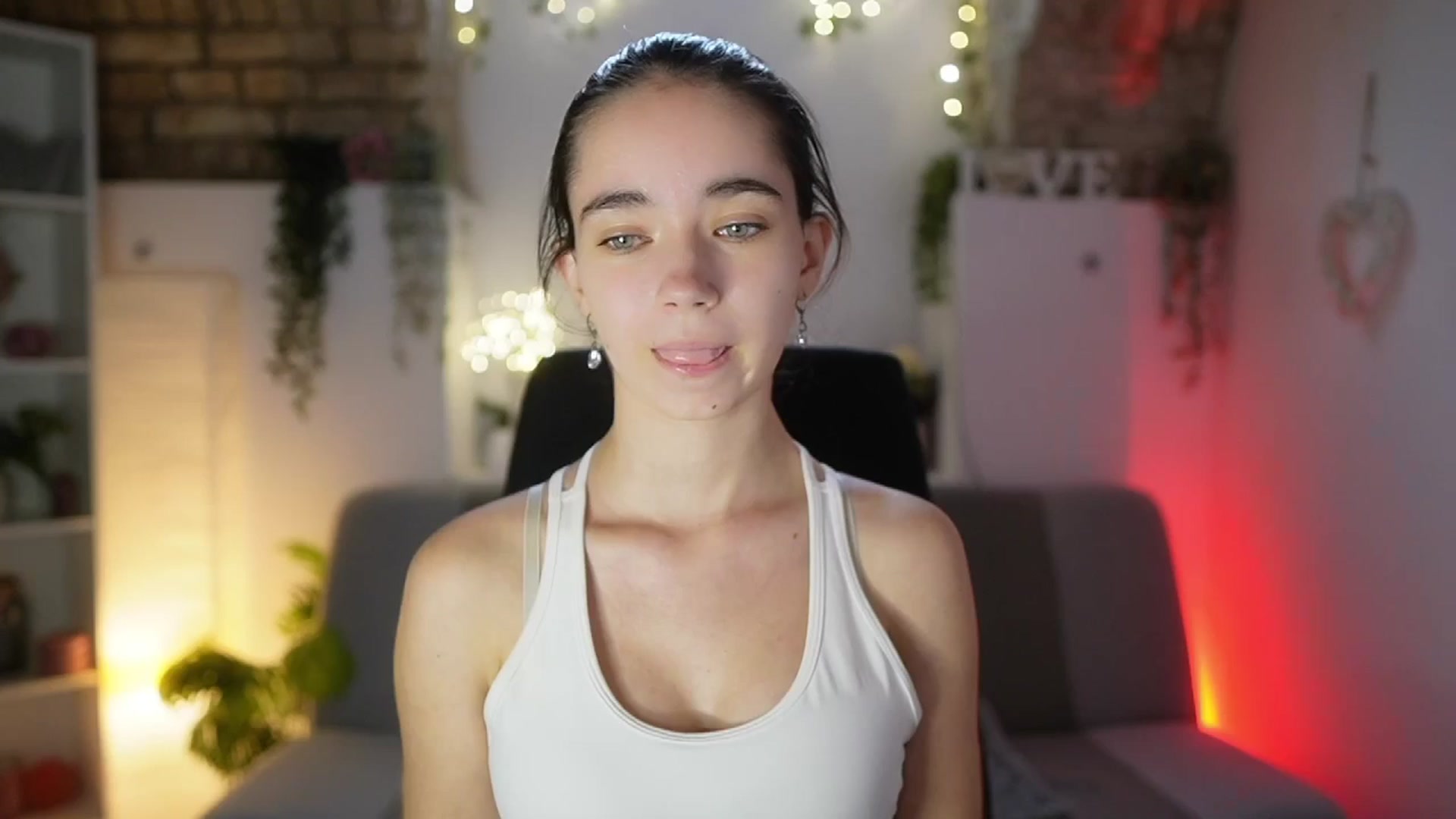 Gallery image thumbnail from Gia_Paige18's myfreecams stream on, 07/18/2025, 12:40 image 1 of 20