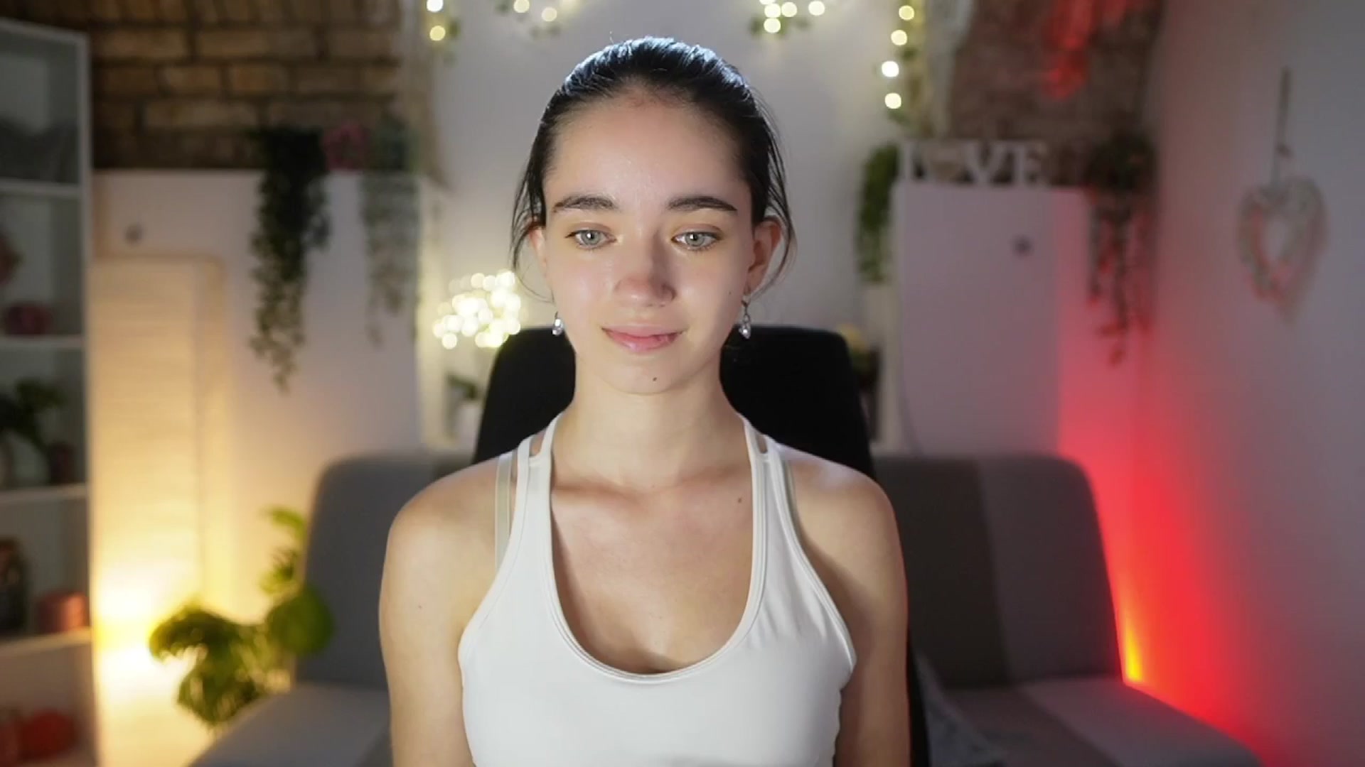 Gallery image thumbnail from Gia_Paige18's myfreecams stream on, 07/18/2025, 12:40 image 3 of 20