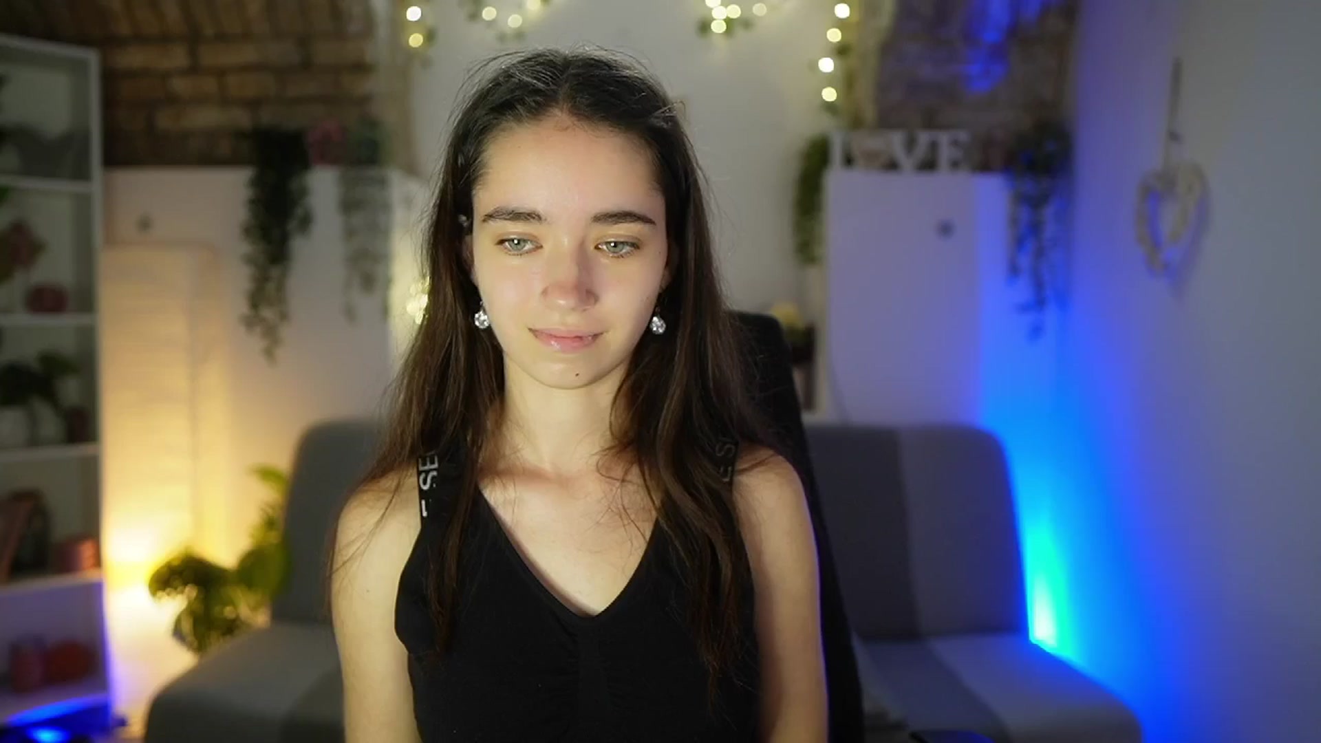 Gallery image thumbnail from Gia_Paige18's myfreecams stream on, 07/21/2025, 12:52 image 20 of 20