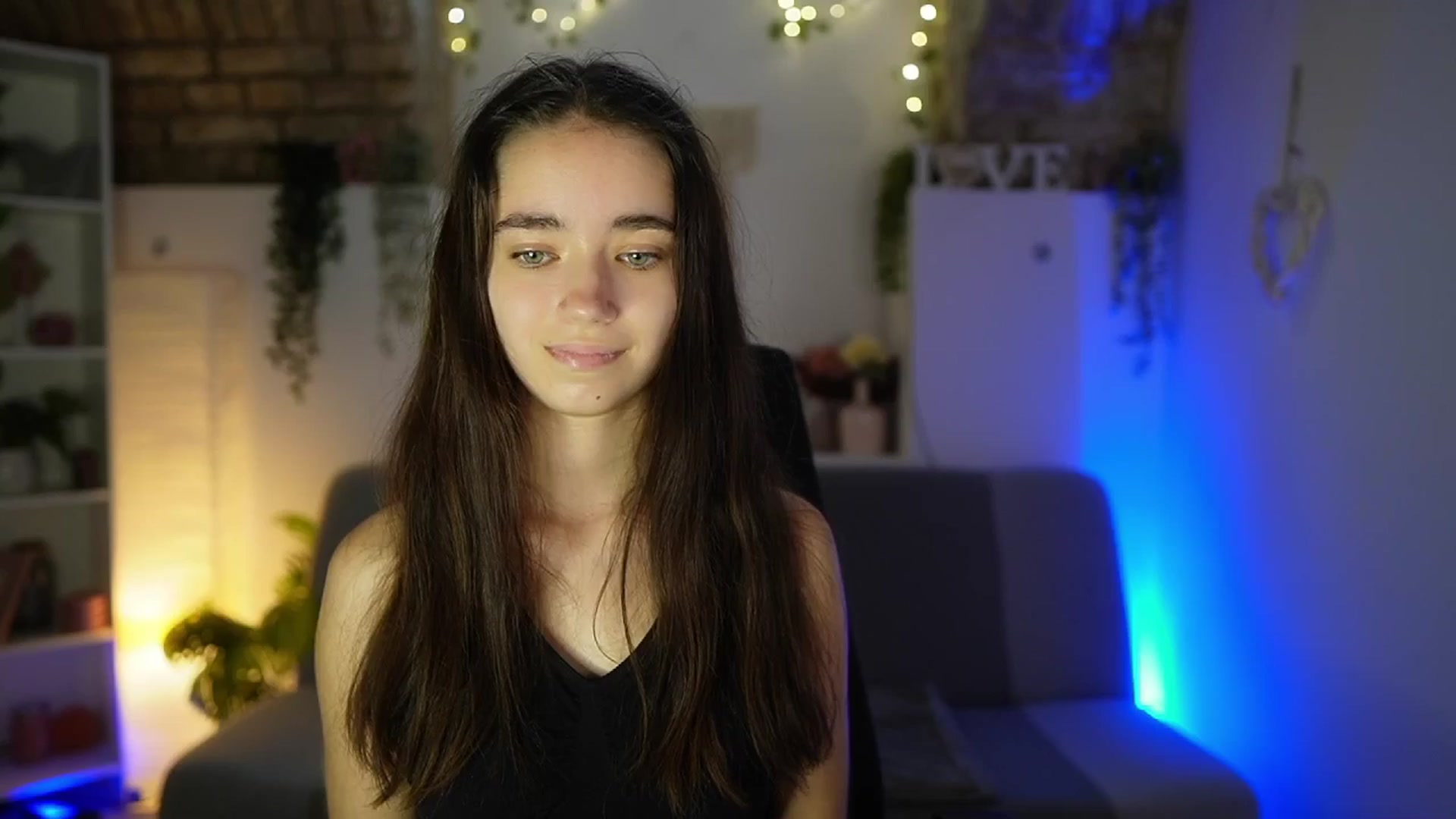 Gallery image thumbnail from Gia_Paige18's myfreecams stream on, 07/21/2025, 12:52 image 8 of 20