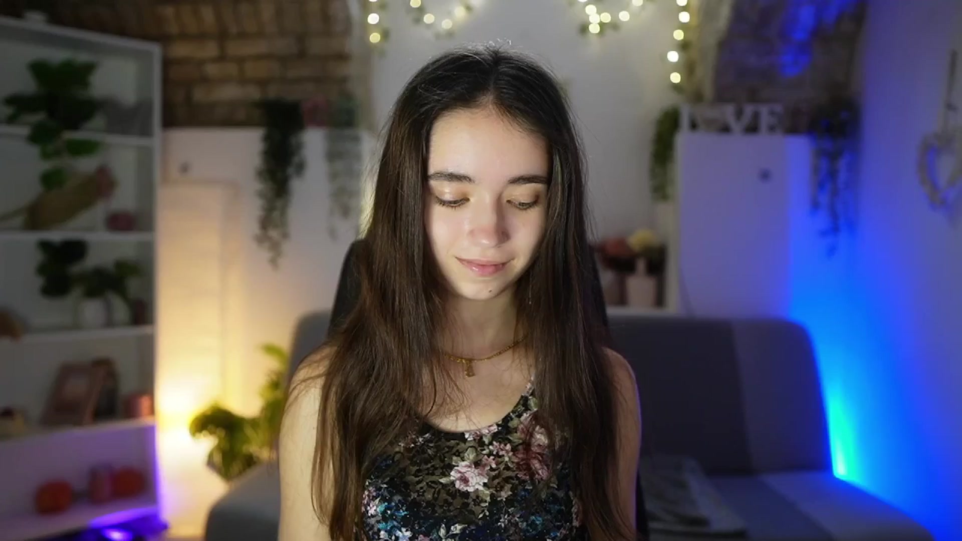 Gallery image thumbnail from Gia_Paige18's myfreecams stream on, 07/24/2025, 14:25 image 4 of 20