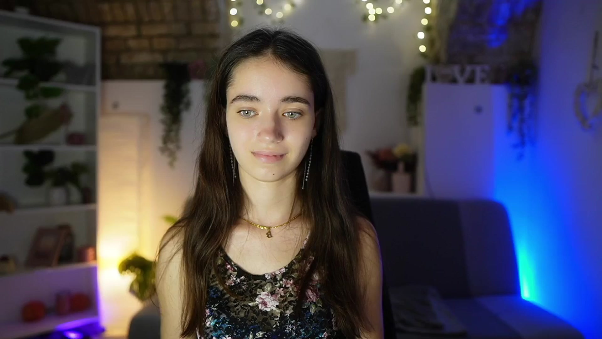 Gallery image thumbnail from Gia_Paige18's myfreecams stream on, 07/24/2025, 14:25 image 11 of 20