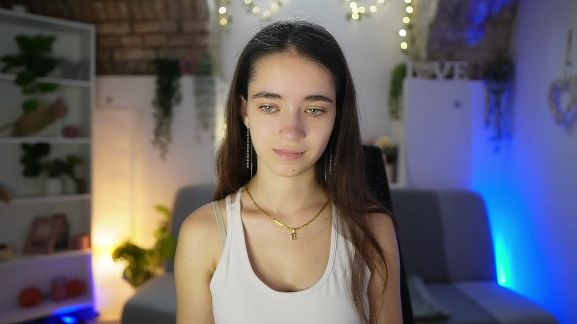 Gallery image thumbnail from Gia_Paige18's myfreecams stream on, 07/25/2025, 08:19 image 3 of 20