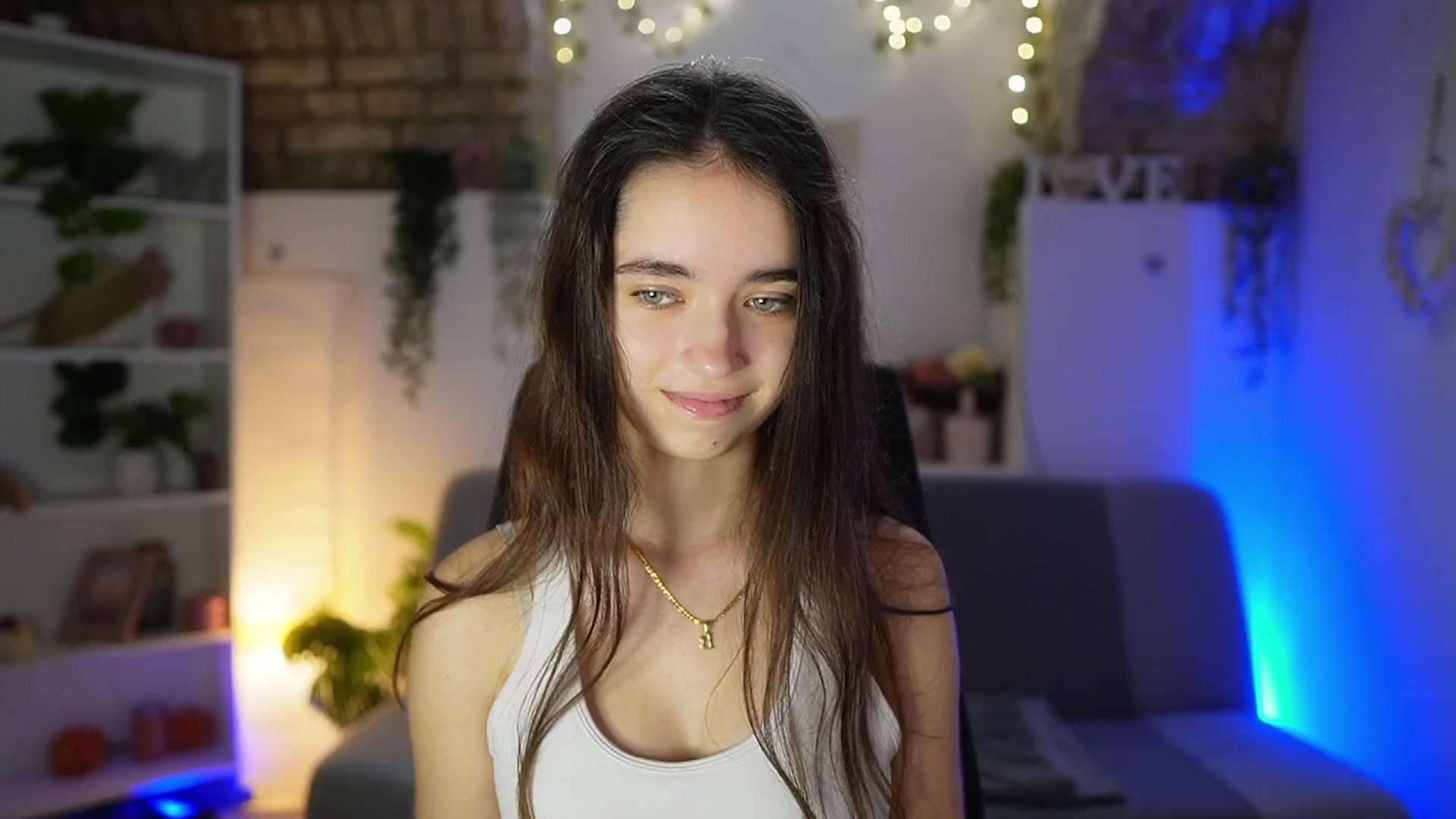 Gallery image thumbnail from Gia_Paige18's myfreecams stream on, 07/25/2025, 12:50 image 20 of 20