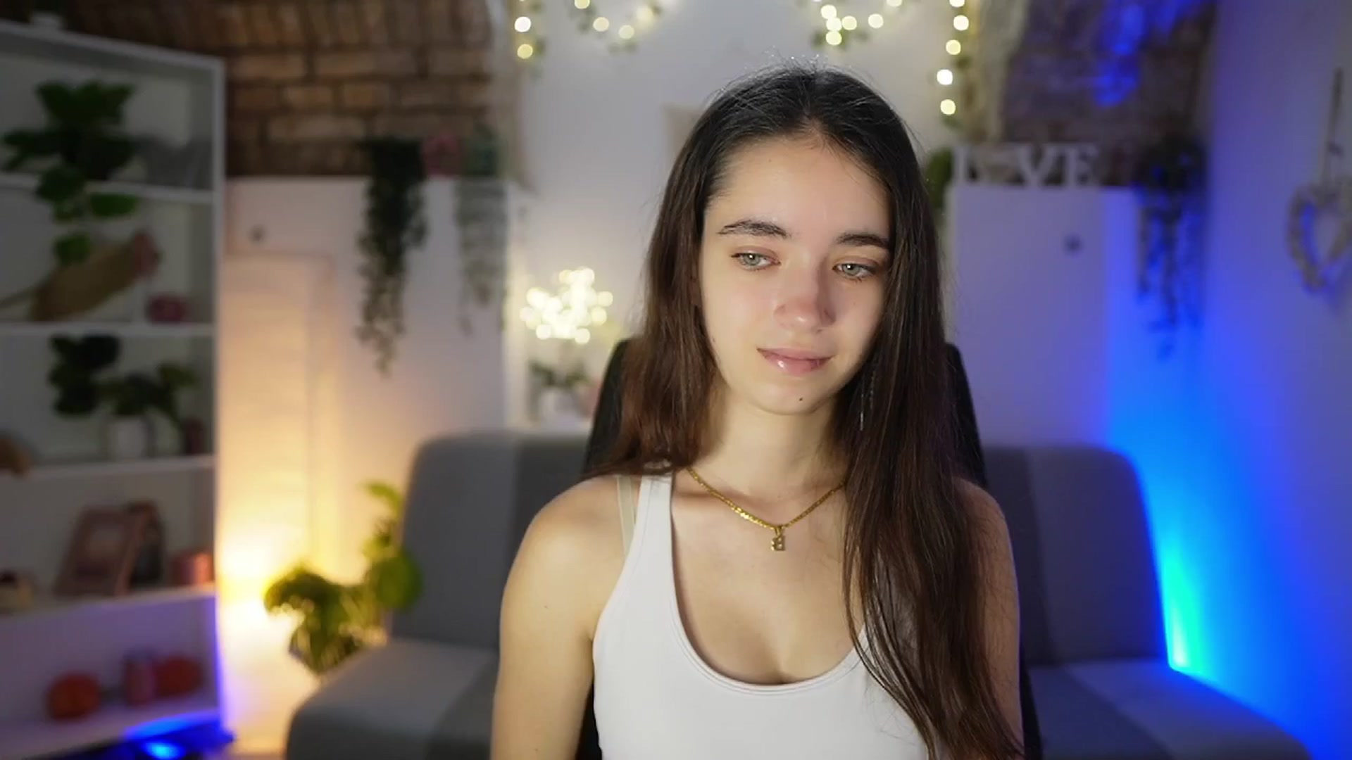 Gallery image thumbnail from Gia_Paige18's myfreecams stream on, 07/25/2025, 12:50 image 2 of 20