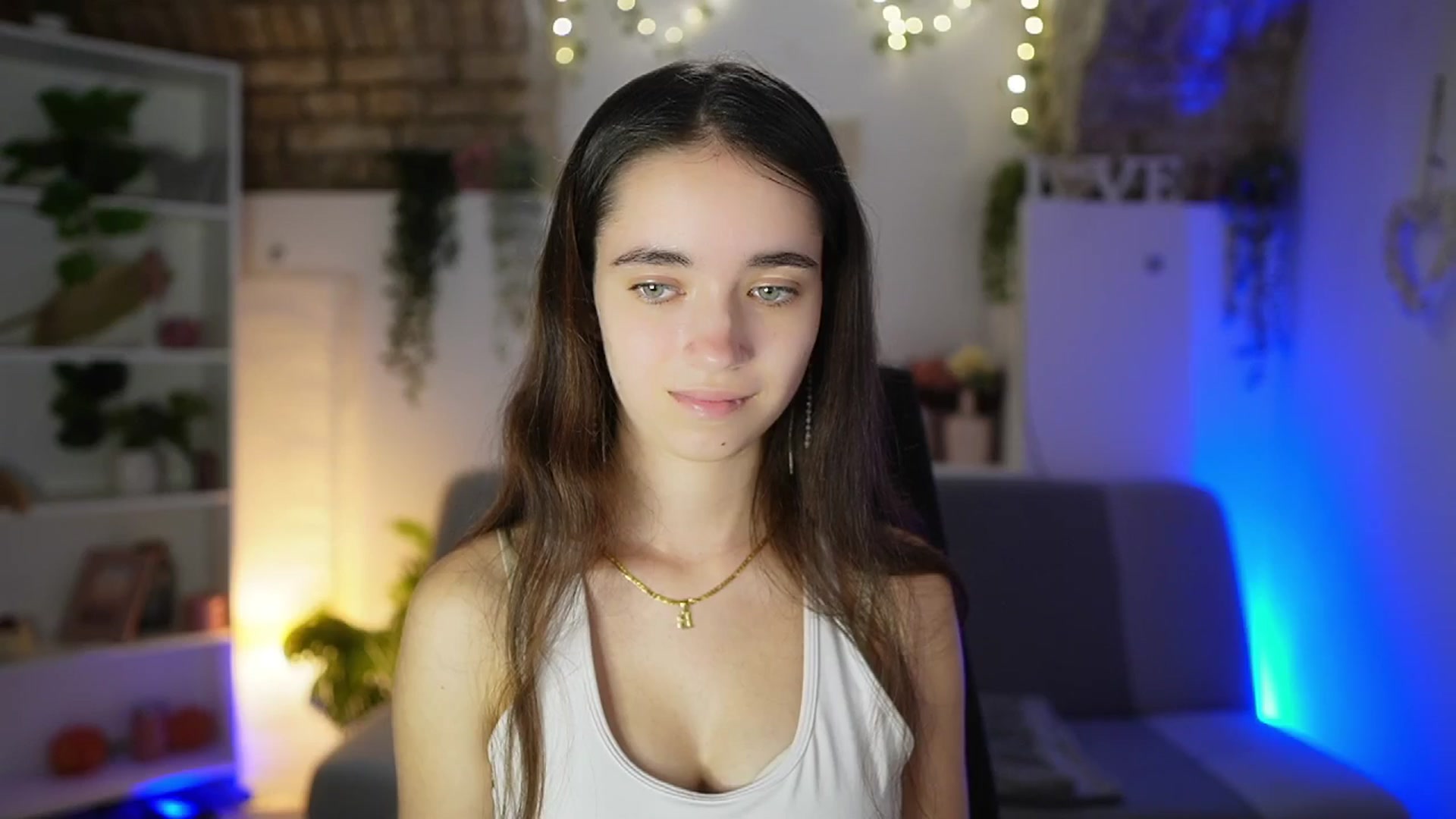Gallery image thumbnail from Gia_Paige18's myfreecams stream on, 07/25/2025, 15:48 image 8 of 20