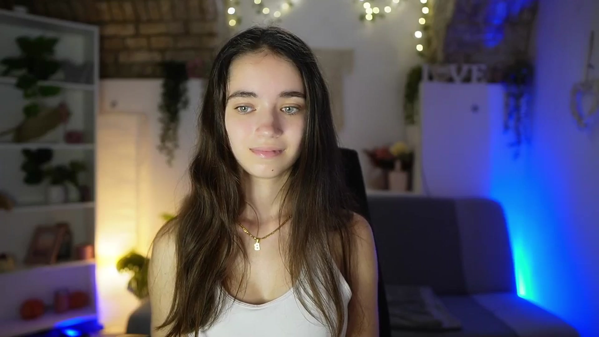 Gallery image thumbnail from Gia_Paige18's myfreecams stream on, 07/25/2025, 15:48 image 19 of 20