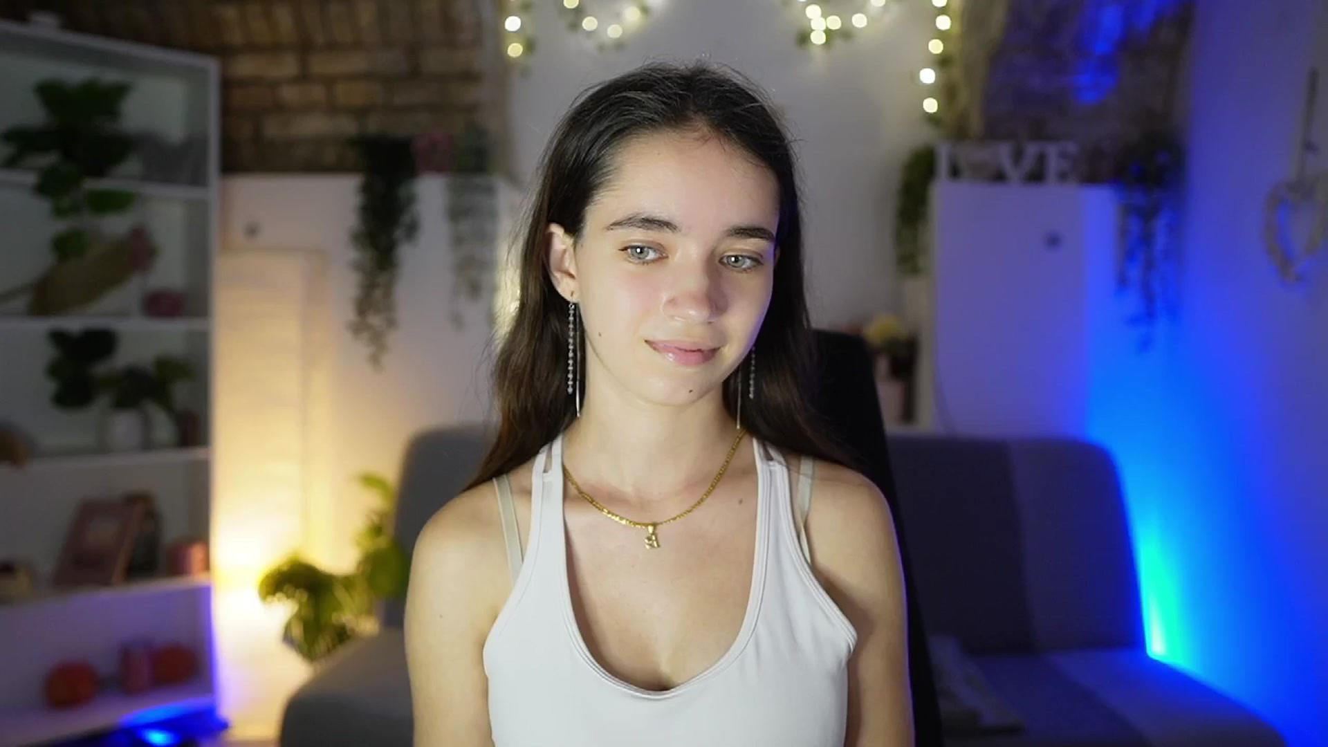 Gallery image thumbnail from Gia_Paige18's myfreecams stream on, 07/25/2025, 16:11 image 19 of 20