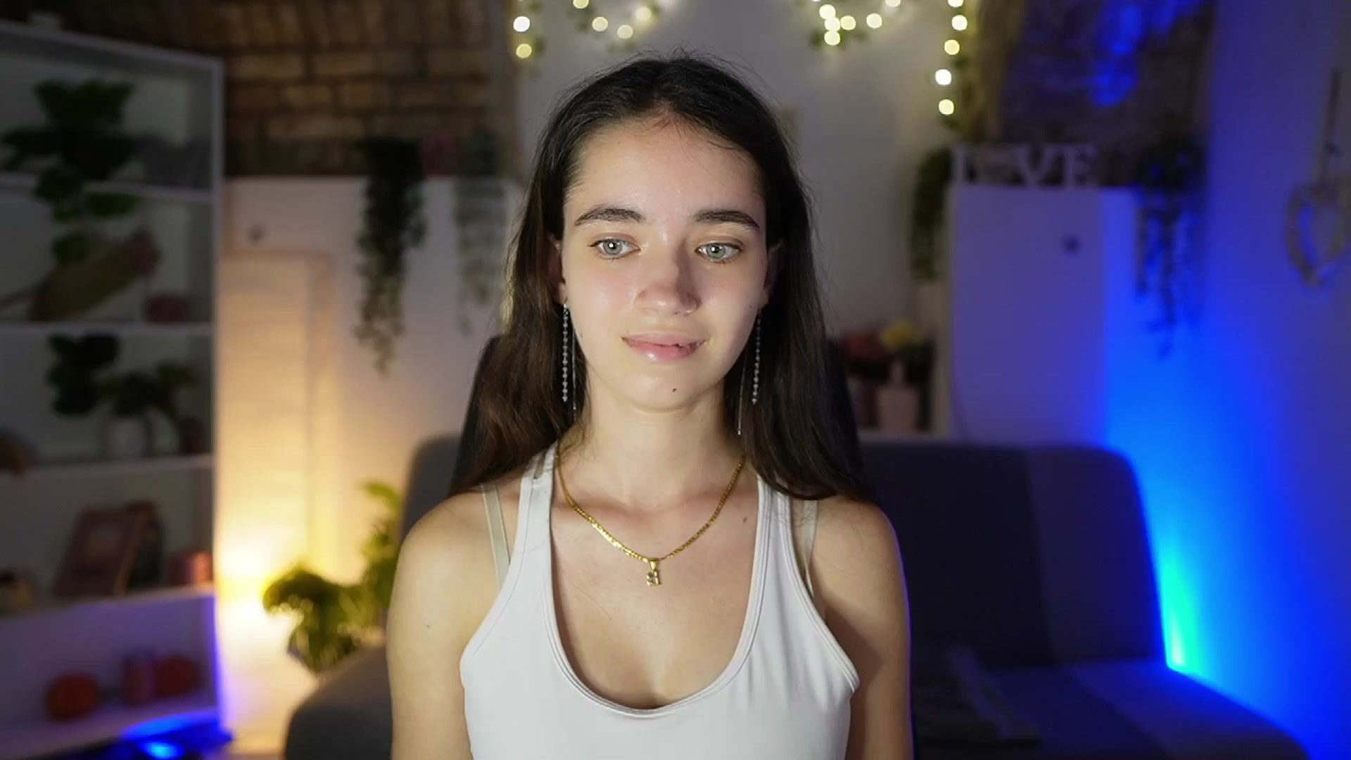 Gallery image thumbnail from Gia_Paige18's myfreecams stream on, 07/25/2025, 17:13 image 12 of 20