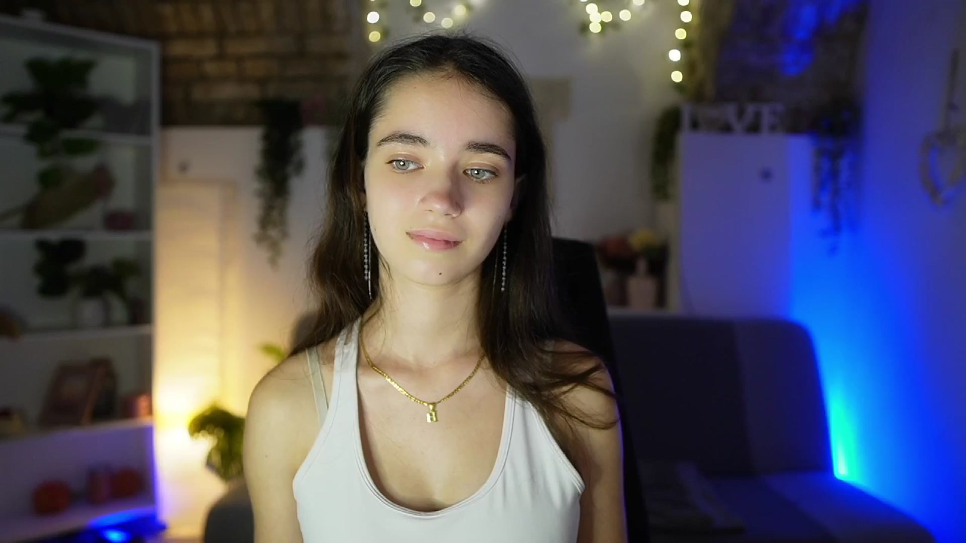 Gallery image thumbnail from Gia_Paige18's myfreecams stream on, 07/25/2025, 17:13 image 5 of 20