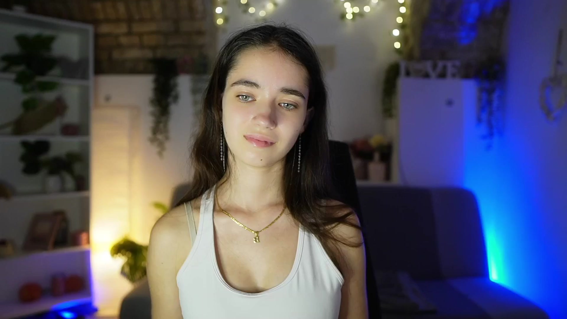 Gallery image thumbnail from Gia_Paige18's myfreecams stream on, 07/25/2025, 17:13 image 4 of 20