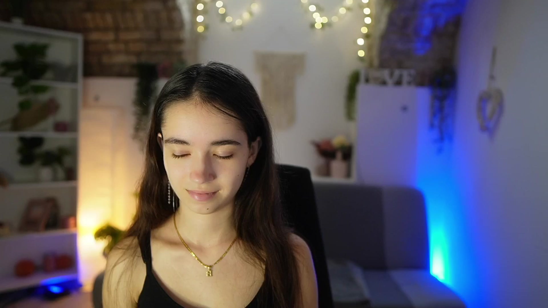 Gallery image thumbnail from Gia_Paige18's myfreecams stream on, 07/26/2025, 12:26 image 1 of 20