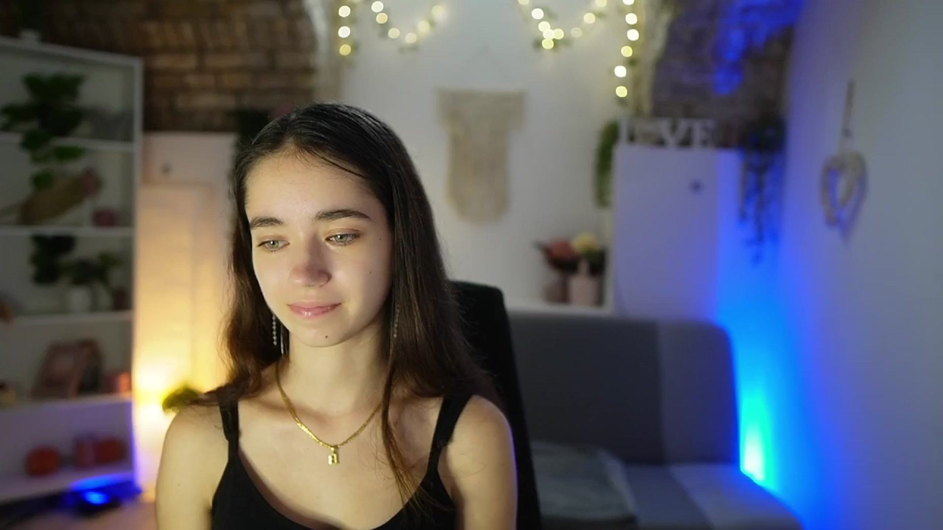 Gallery image thumbnail from Gia_Paige18's myfreecams stream on, 07/26/2025, 12:26 image 4 of 20